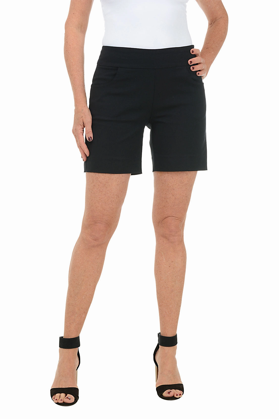 Pull-On Classic Short Leather Look