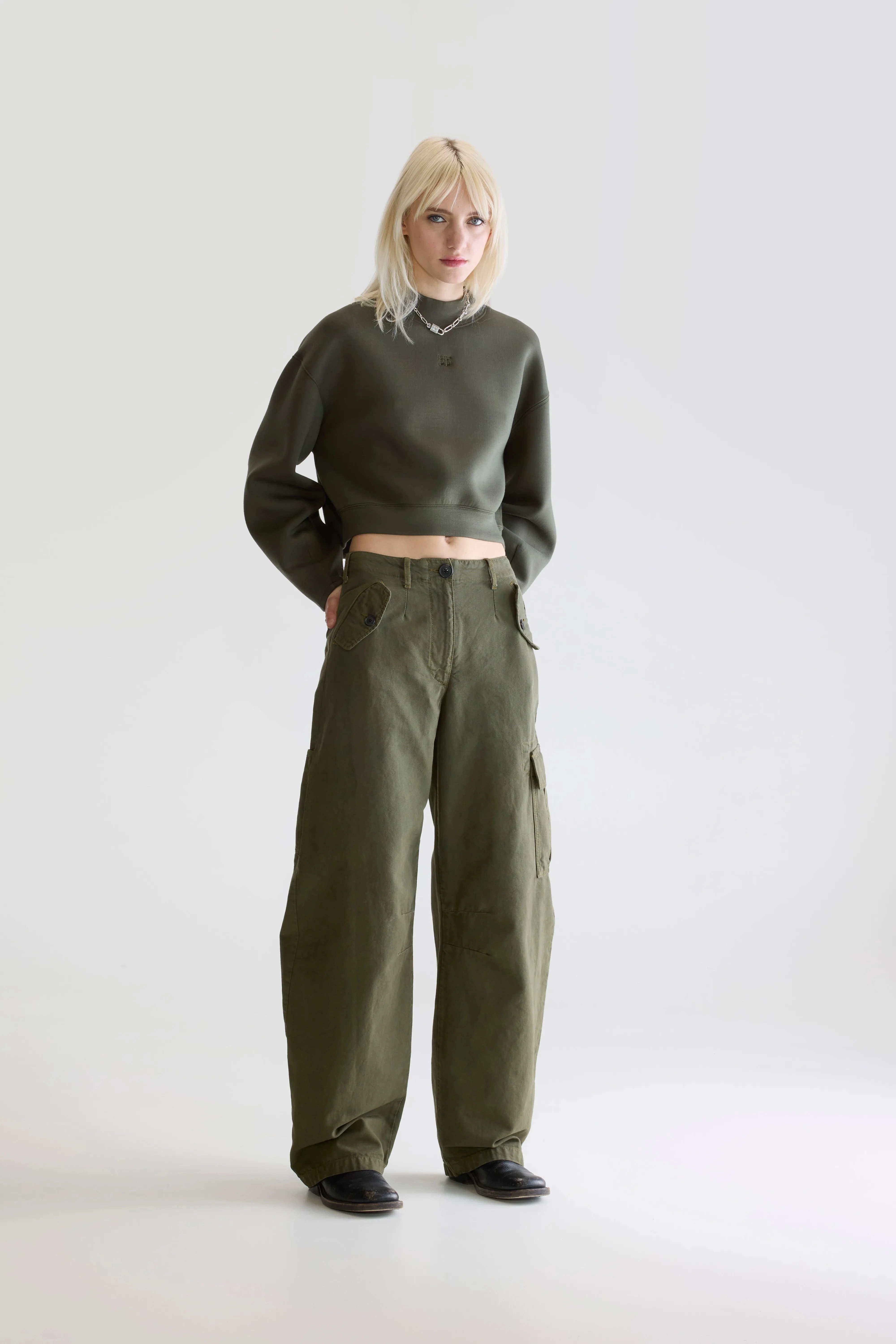 Piazza relaxed trousers (252 / W / OLIVE) Tagless Labeling Comfort Style