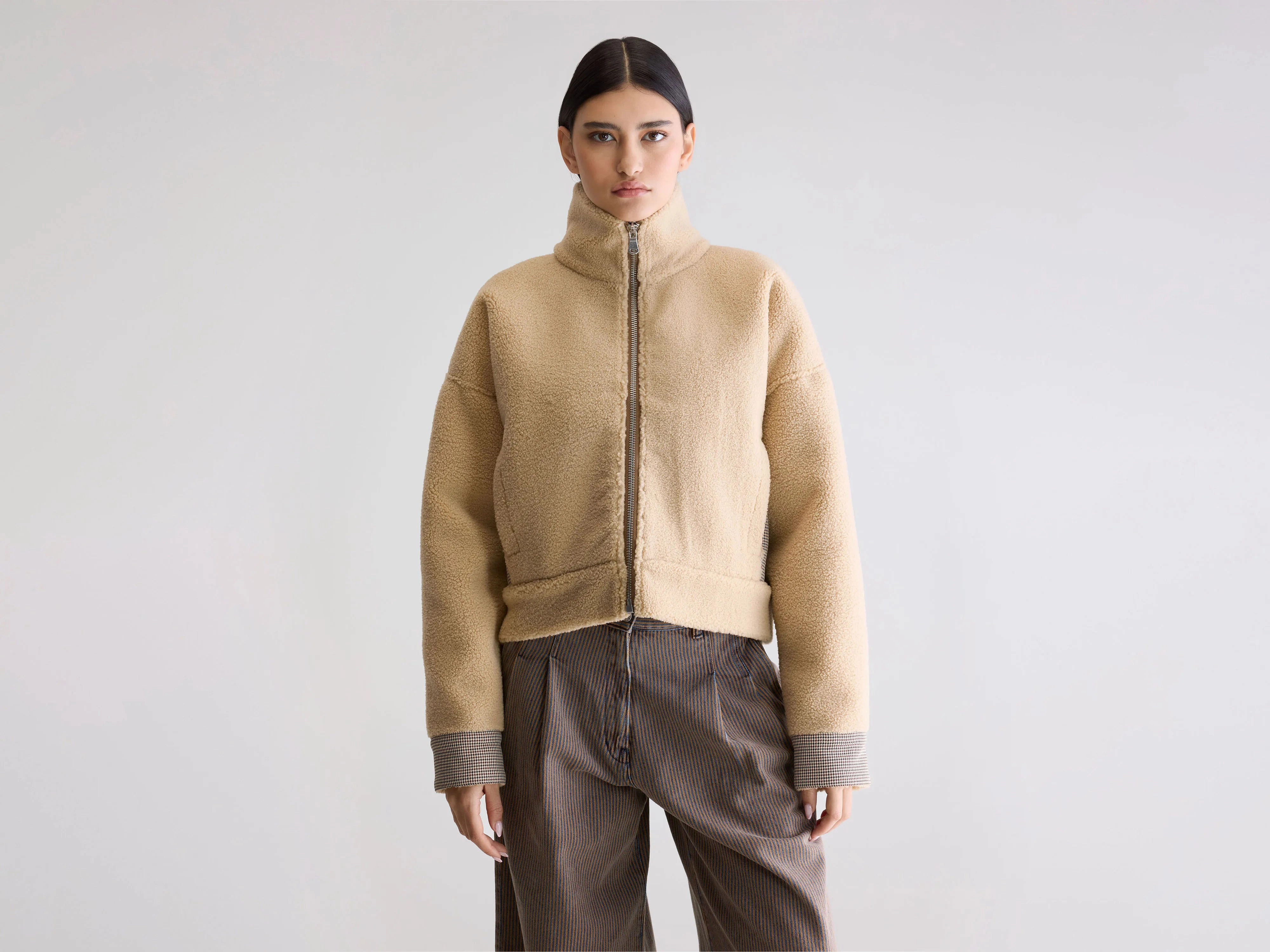 Alesha Teddy Jacket (252 / W / MACADAMIA) Ergonomic Sleeve Shaping