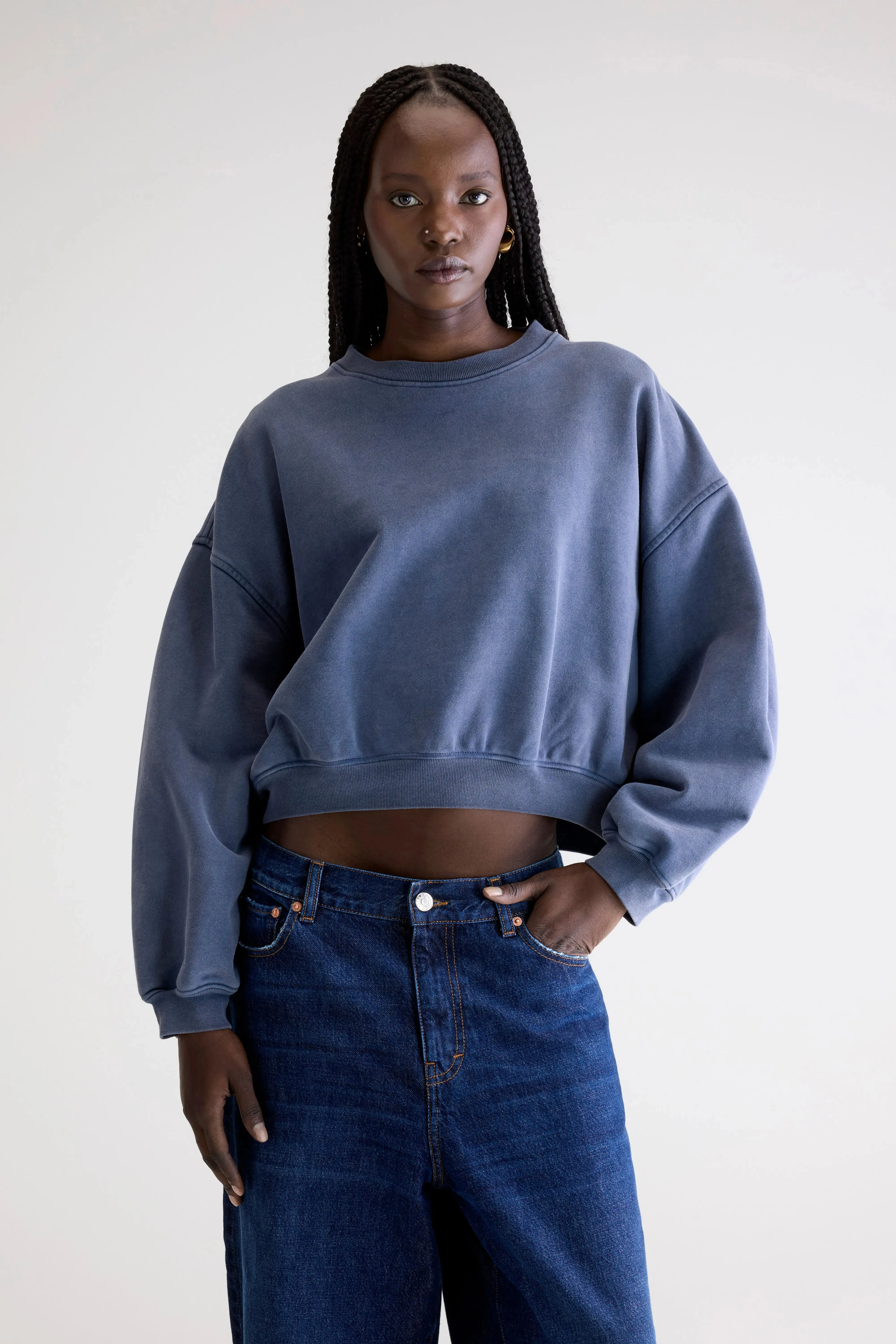 Fancy cropped crewneck sweatshirt (252 / W / BLUES) Minimalist Stitching