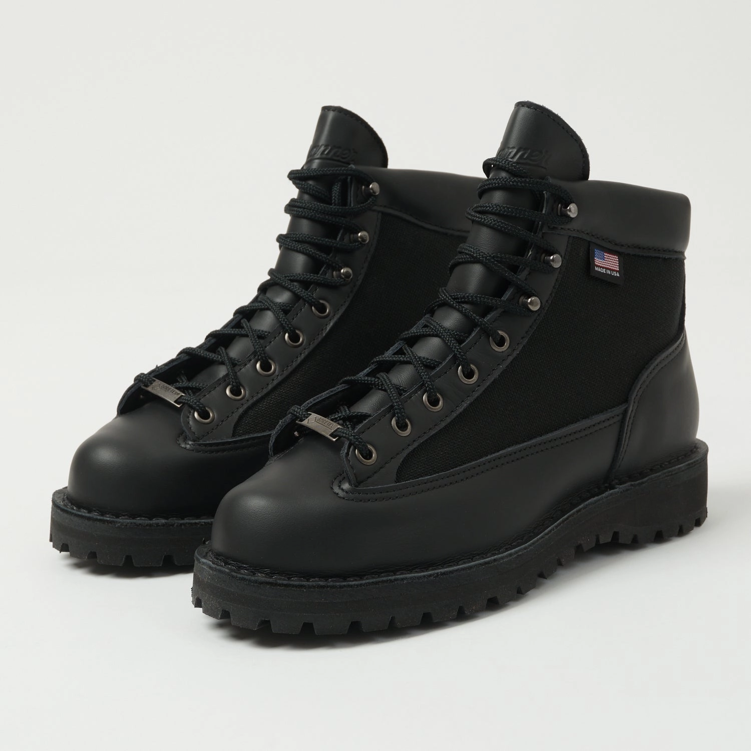 City Chicwear Work Chicfit Danner 'Danner Light' Gore-Tex Work Boot - Black