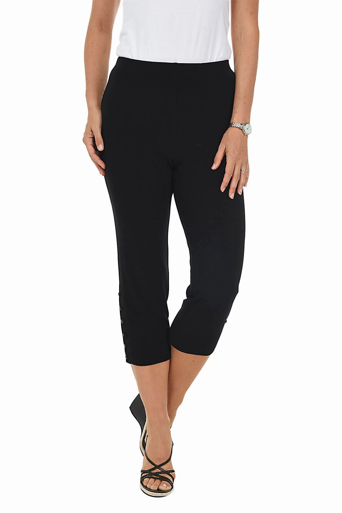 TaglessComfort Luxe Look Pull-On Side Button Capri Pant