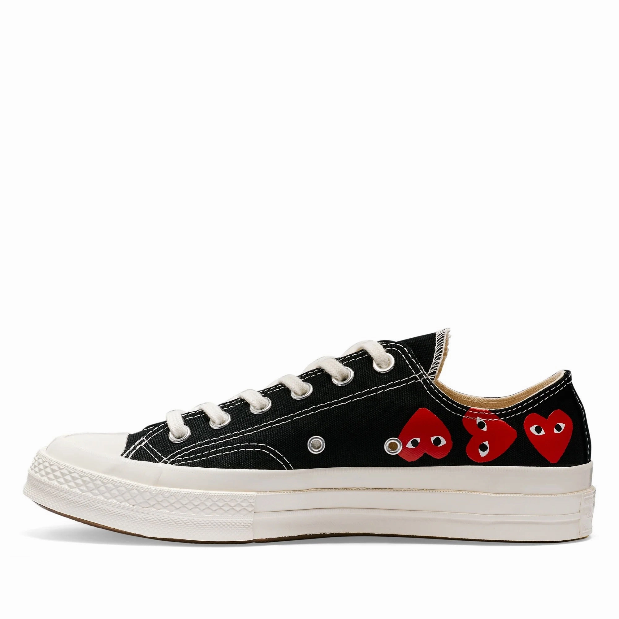 Machine washable Distinctive flair Converse Low 'Chuck Taylor' Sneakers Multi Heart - Black
