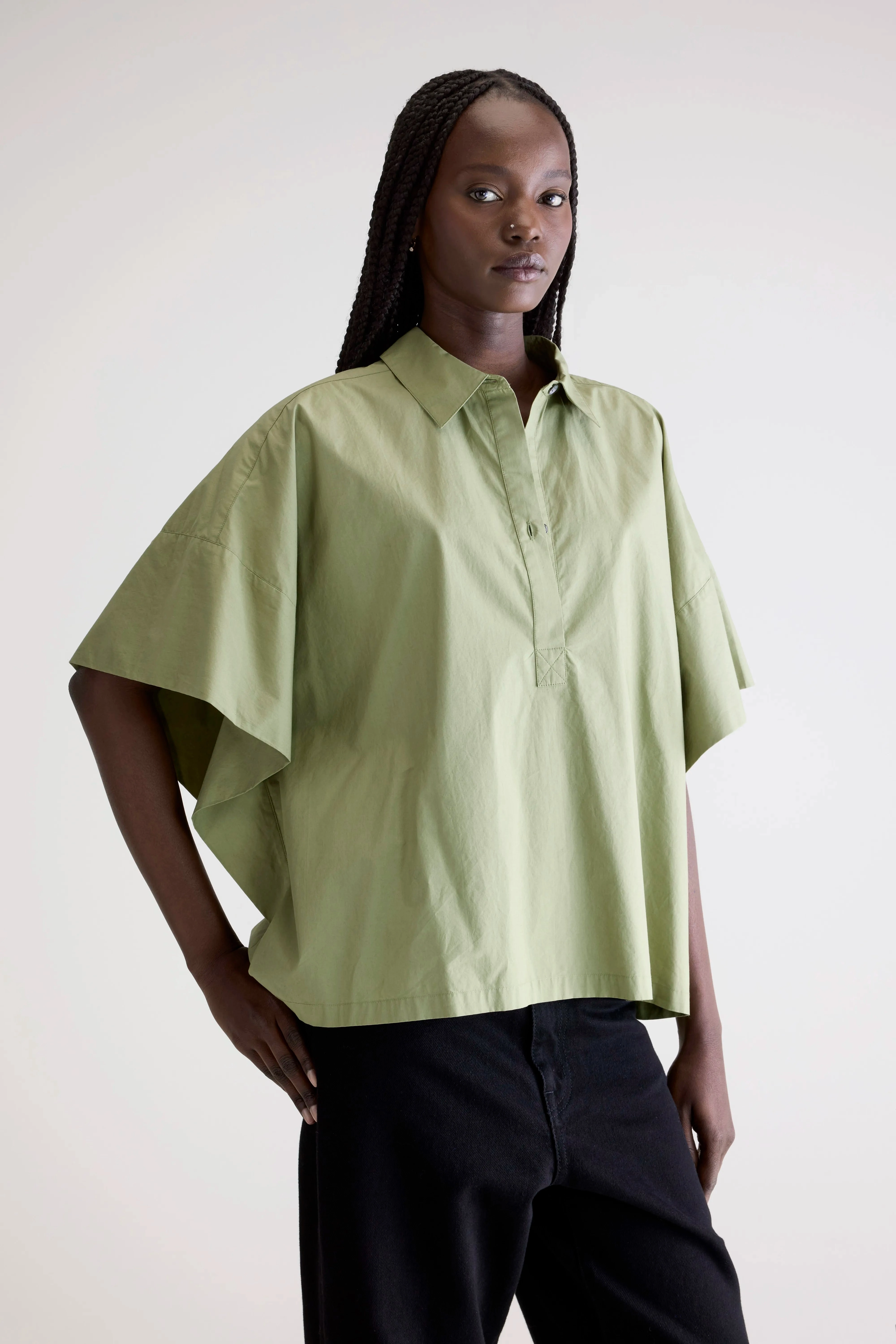 Layered Fit Light Warmth Cairn short-sleeve shirt (252 / W / SAUGE)