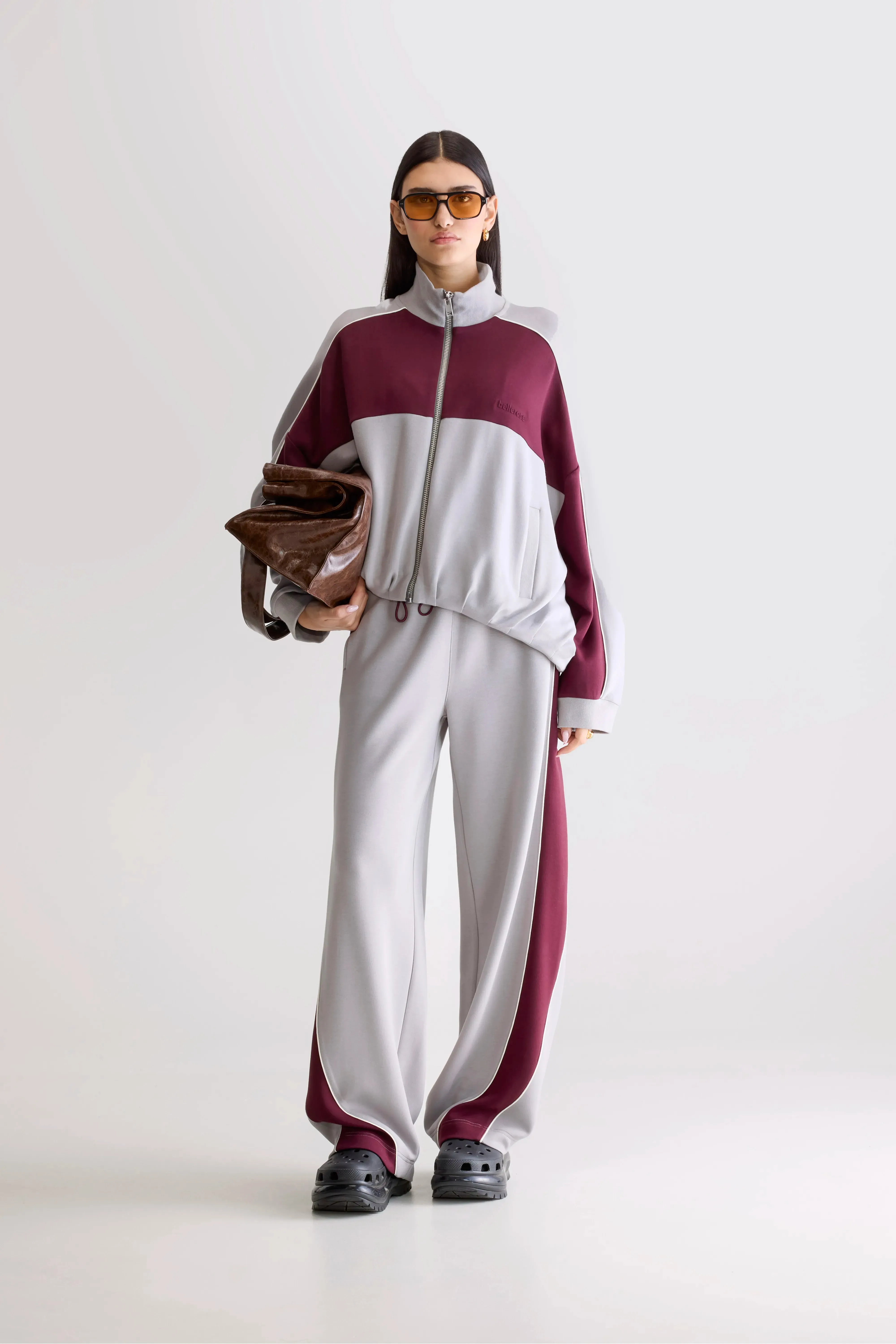 Tallic zip-up sweatshirt (252 / W / COMBO A) museum visit Lifestyle Mode