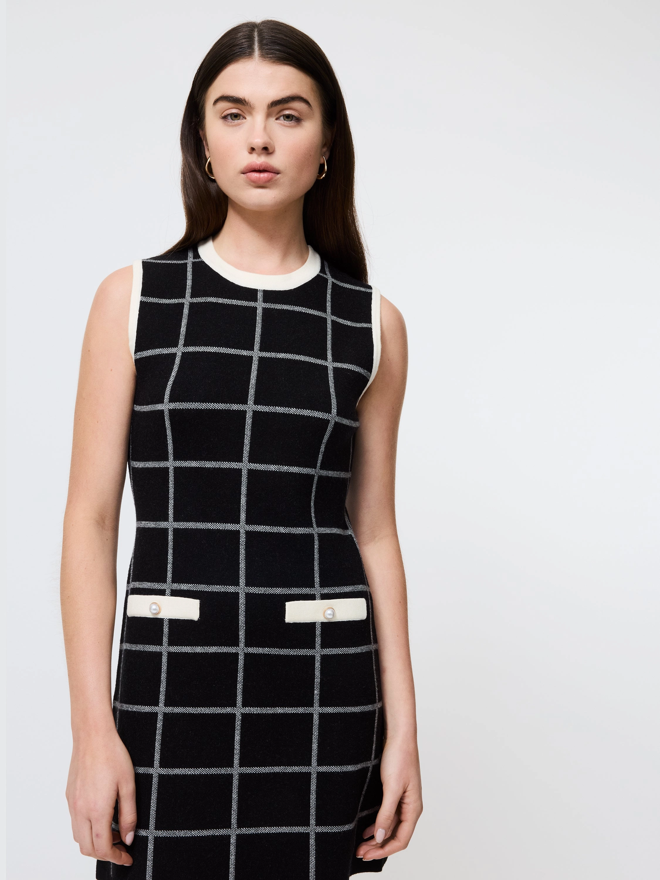 Check Sleeveless Crew Dress Winter Layer Sleek Silhouette