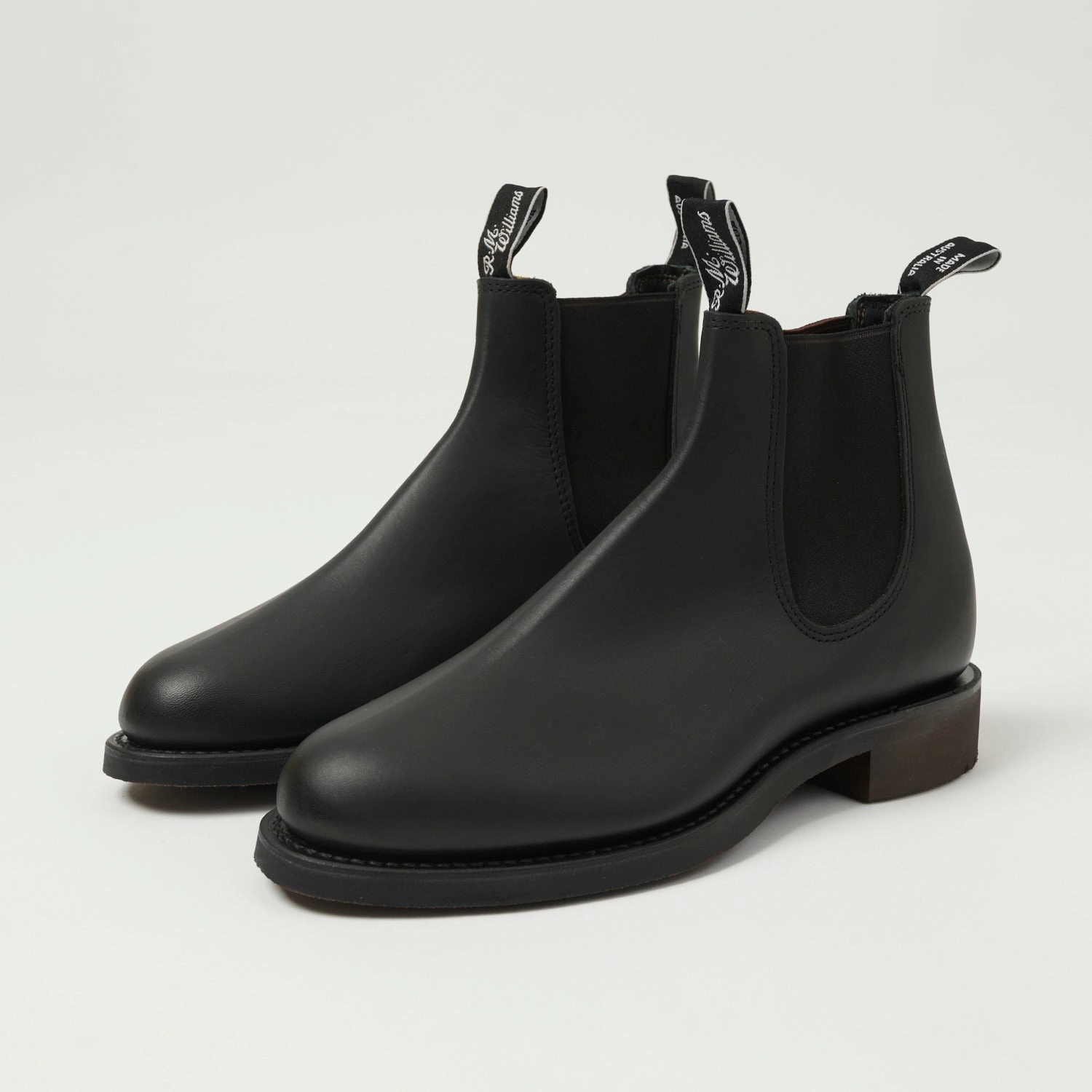 R.M.Williams 'Gardener' Leather Chelsea Boot - Black/Greasy Kip Daily Layer