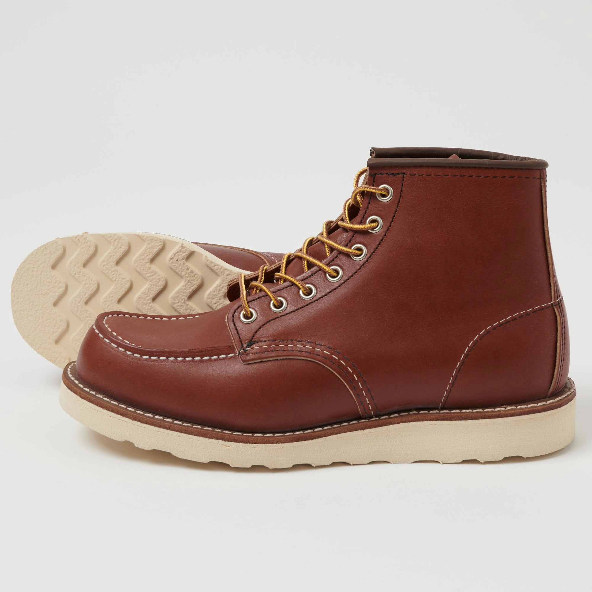 Red Wing 8875 'Irish Setter' 6-Inch Moc Toe Boots - Oro Russet Portage Winter Ready