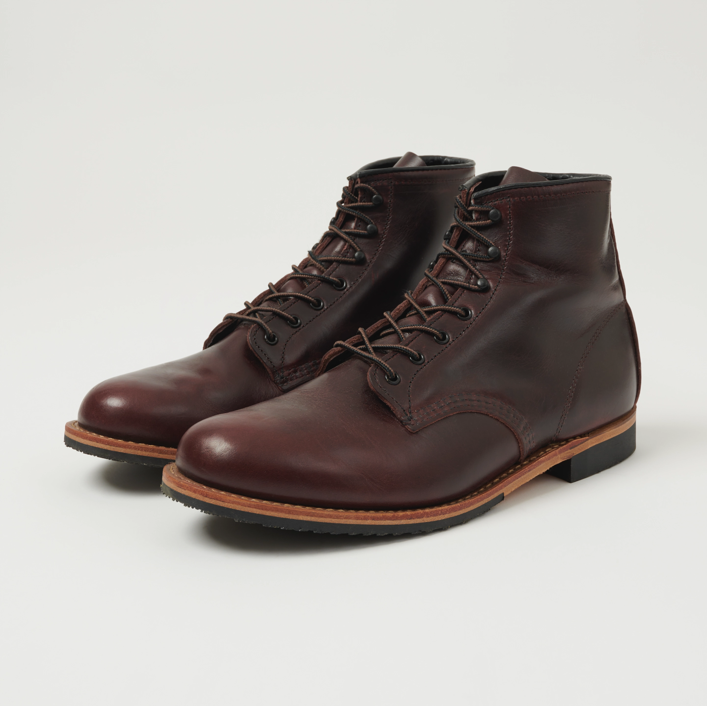 Soft Step Red Wing 9419 Beckman Boot - Black Cherry