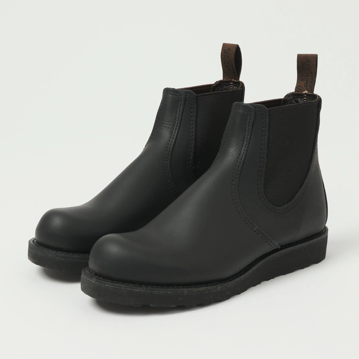 Cozy Winter Red Wing 3194 Chelsea Boot - Black Harness