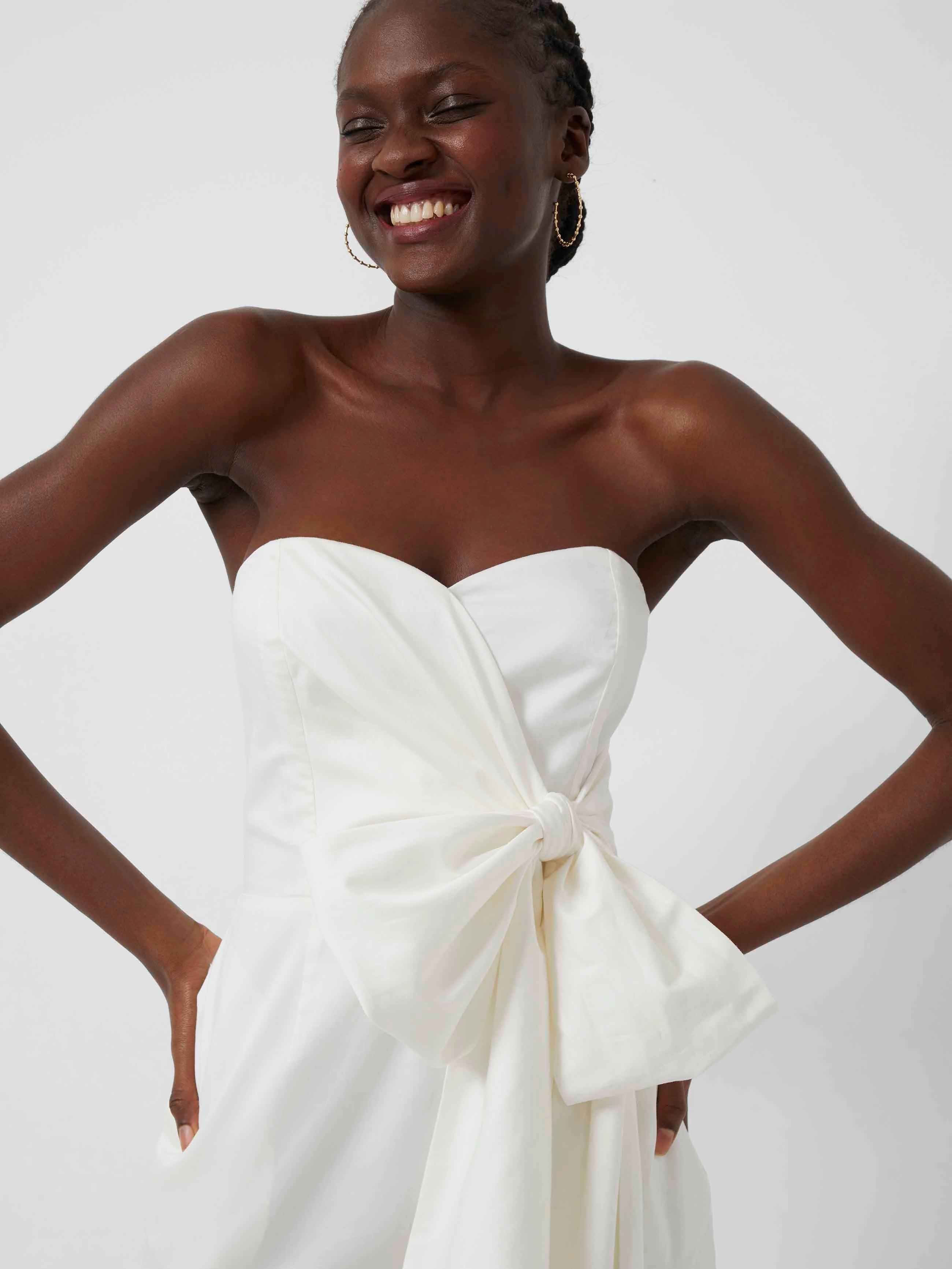 Perfectly Styled Perfectly Fit Look Florida Summer Strapless Dress