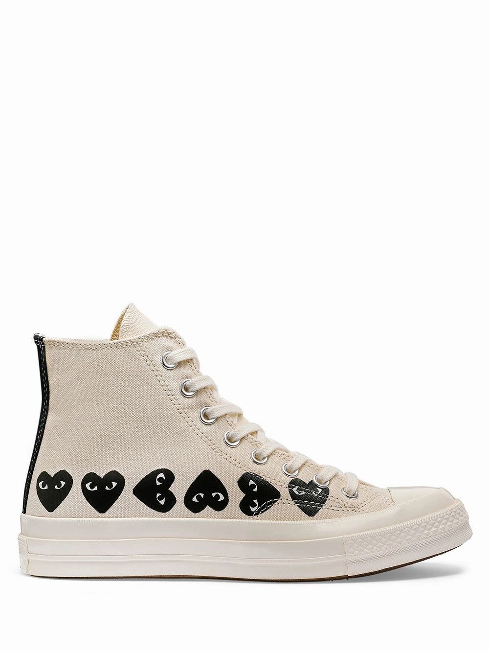 Crisp Look Converse High 'Chuck Taylor' Sneakers Multi Heart - White