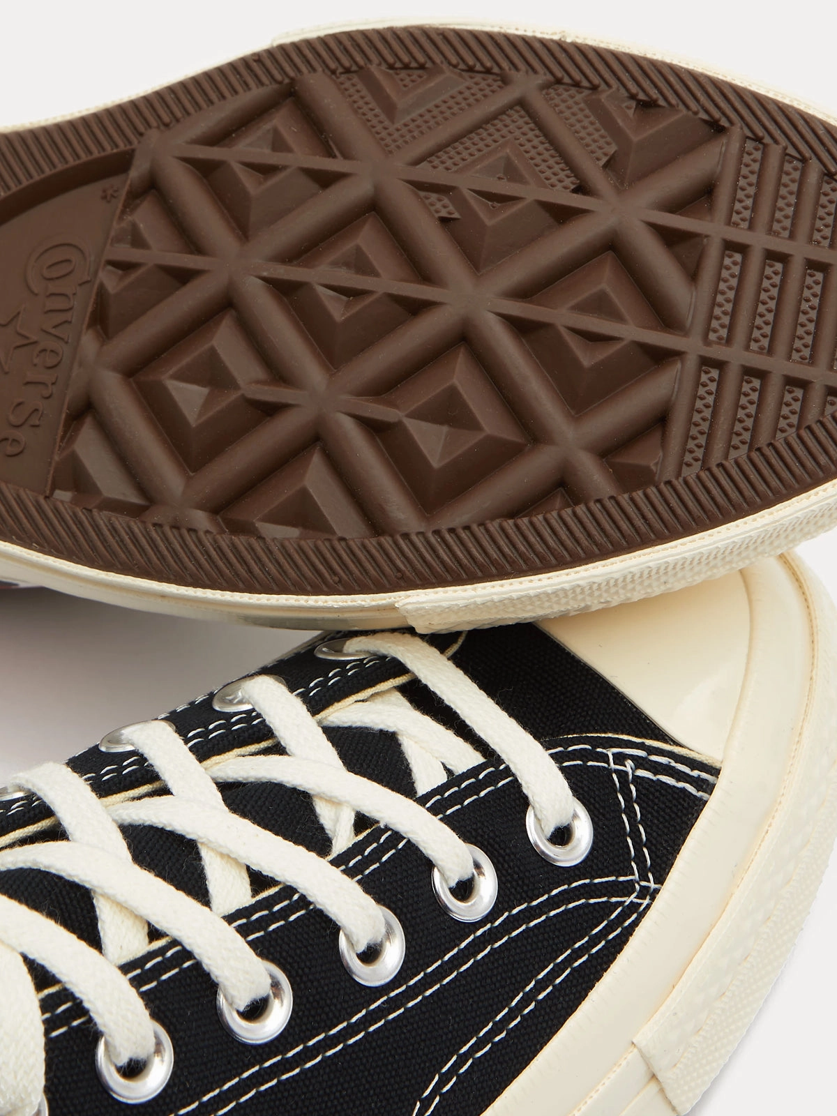 Shock Dispersing Plate Tailored Comfort Converse Low 'Chuck Taylor' Sneakers - Black