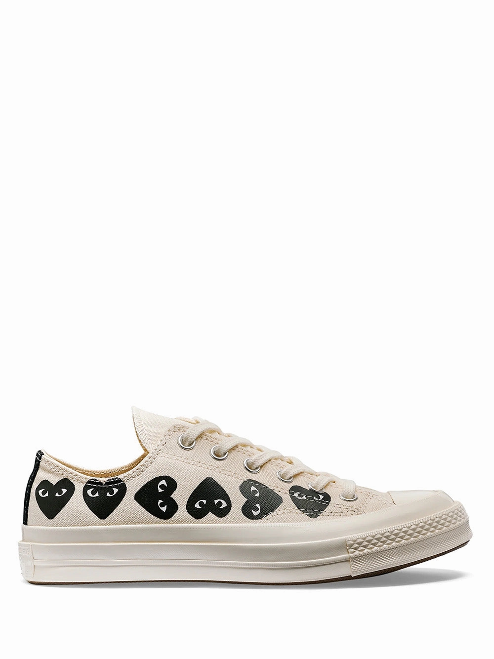 Versatile Pair Performance Walk Converse Low 'Chuck Taylor' Sneakers Multi Heart - White
