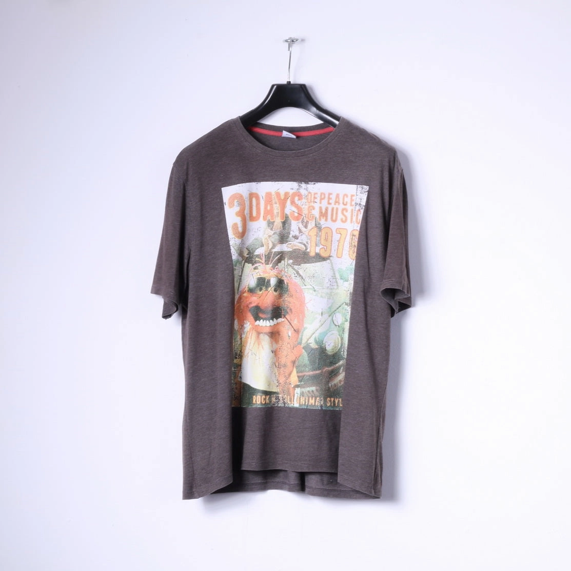 Disney At George Mens XL T-Shirt Brown Cotton Graphic Animal Style Top Comfort and Fit