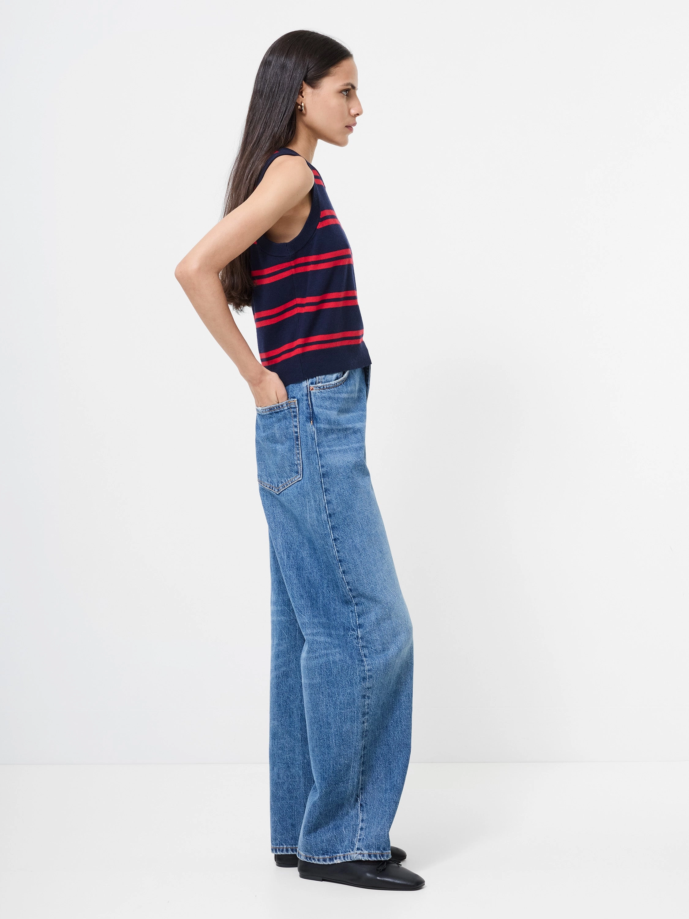 Light Reflective Trims Non Irritating Seams Padma Fine Knit Striped Vest