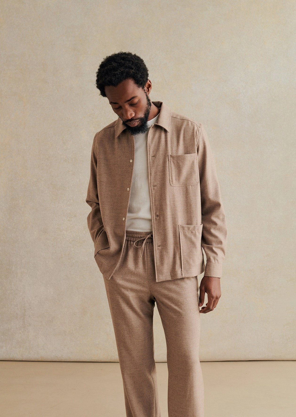 De Bonne Facture Super 130's Wool Painter's Jacket: Taupe Utility Inspired Look