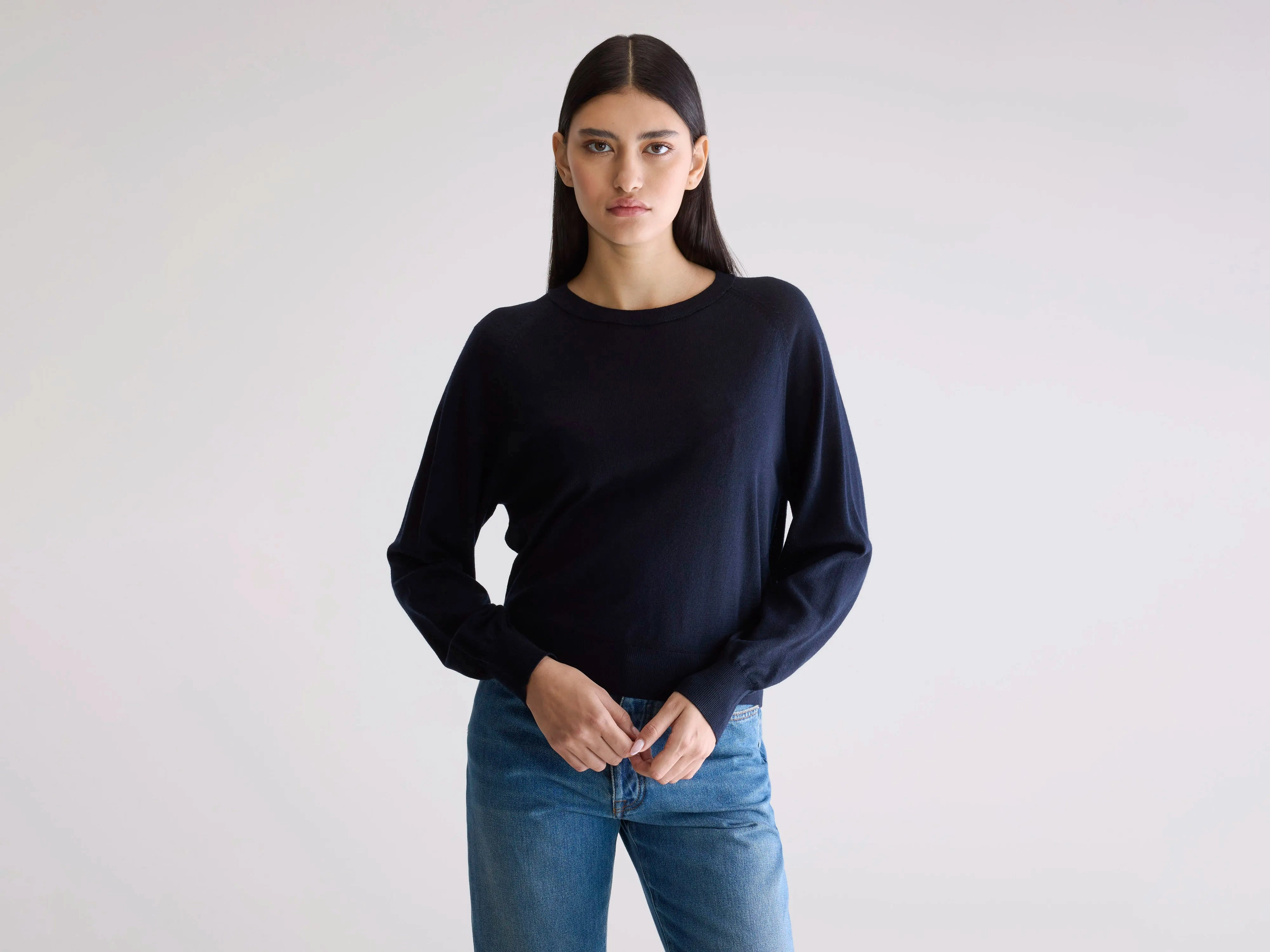 Delen classic crewneck sweater (252 / W / NAVY) StaticFree Material