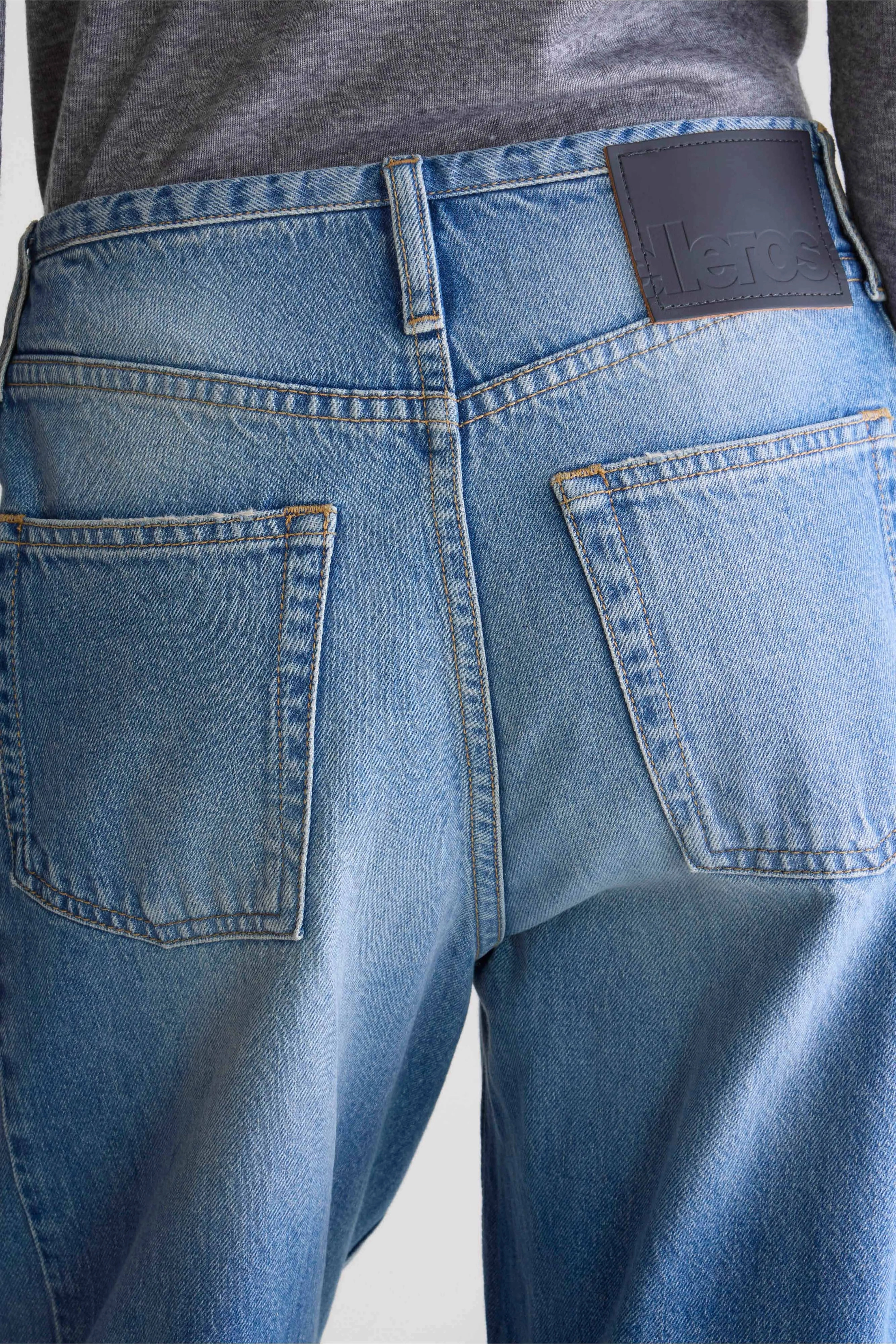 Denim N. 55 wide jeans (252 / W / USED BLUE) No Gap Waist