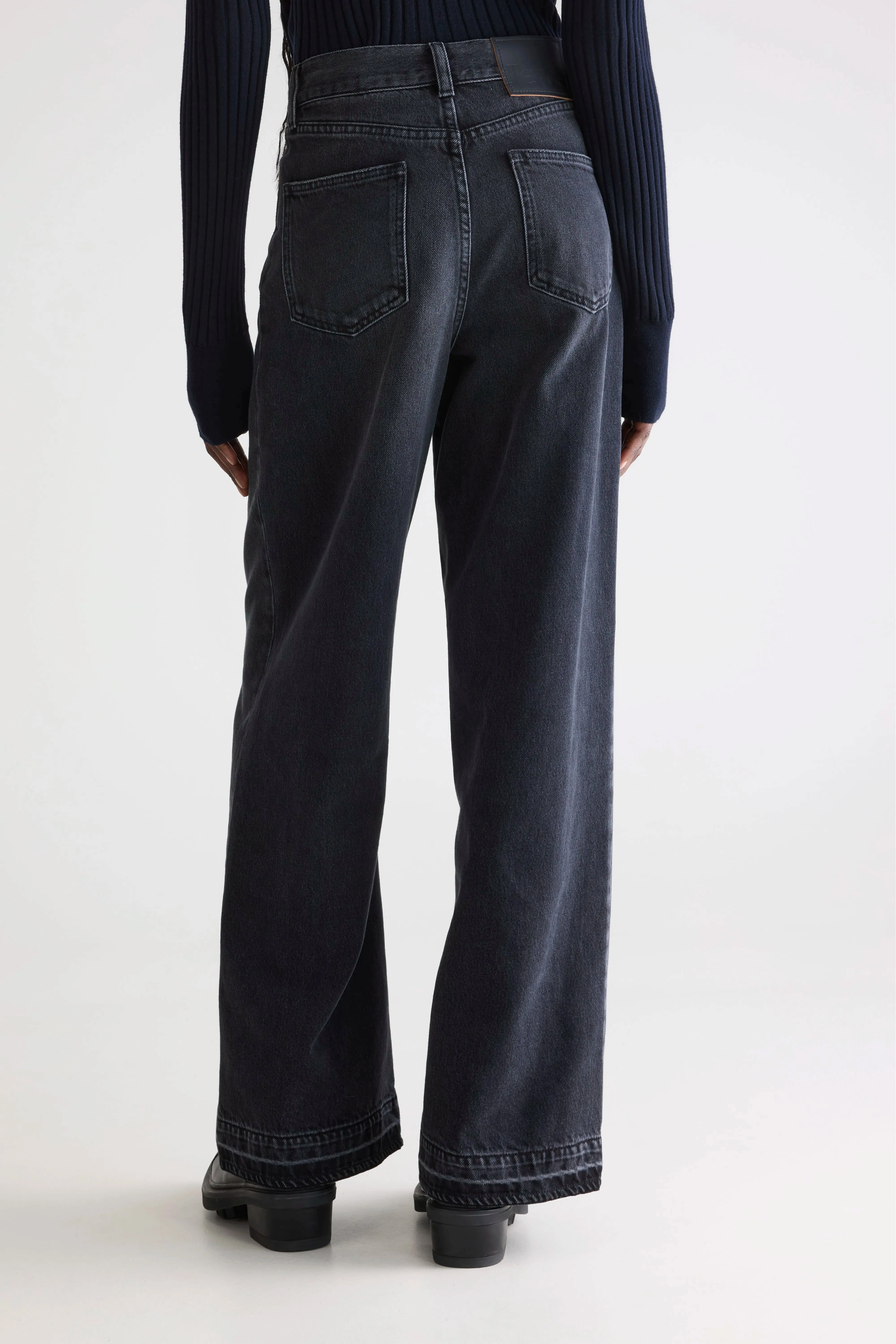 Subtle Palette Rugged Feel Denim N. 64 wide jeans (252 / W / USED BLACK)