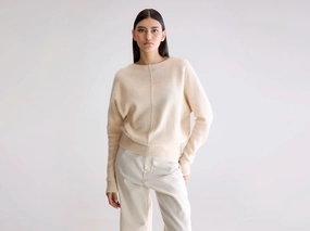 Non Restrictive Silhouette Derny sweater (252 / W / BALLERINE)