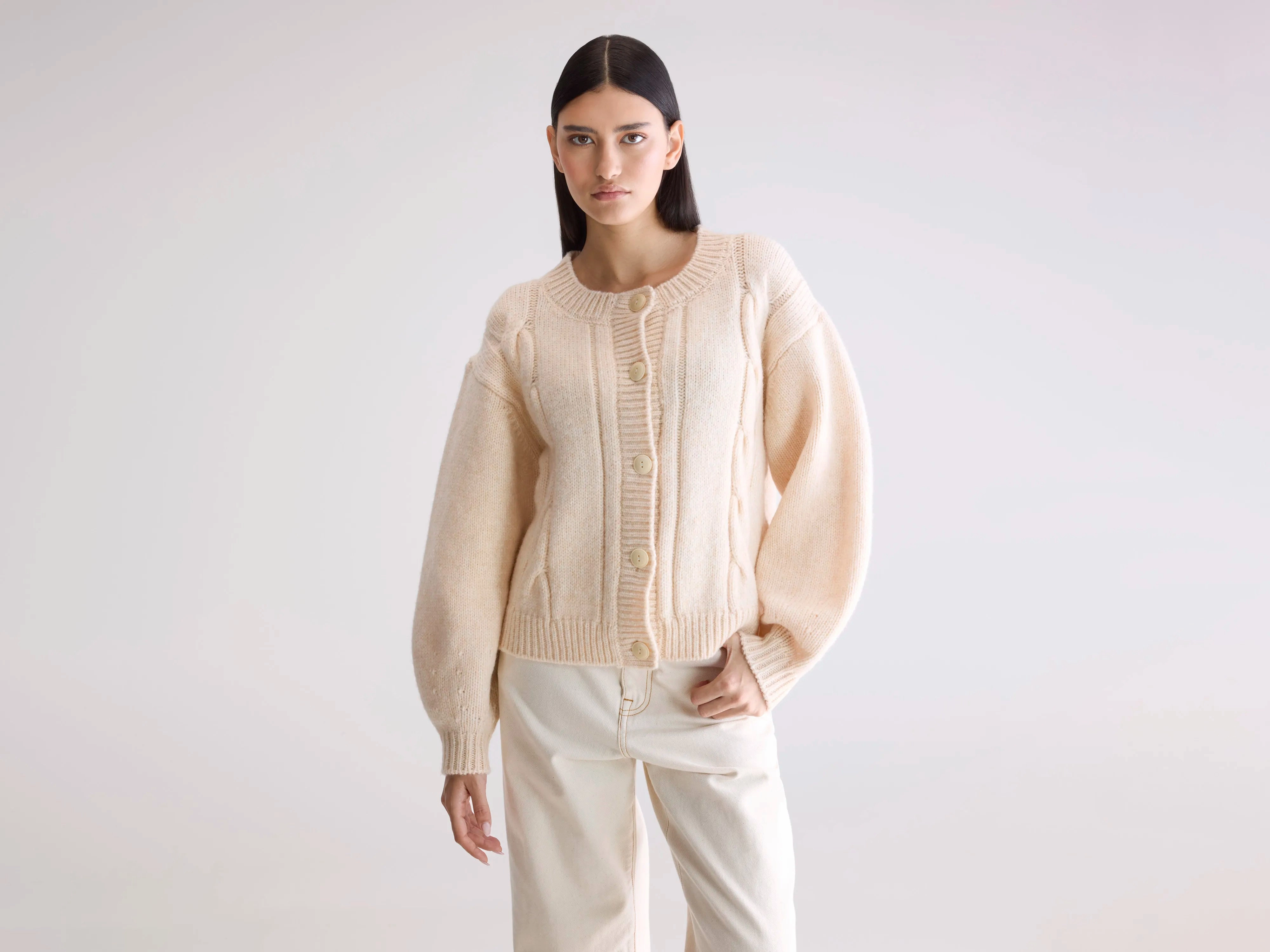 Dico chunky cardigan (252 / W / IVORY) Four Way Stretch Design