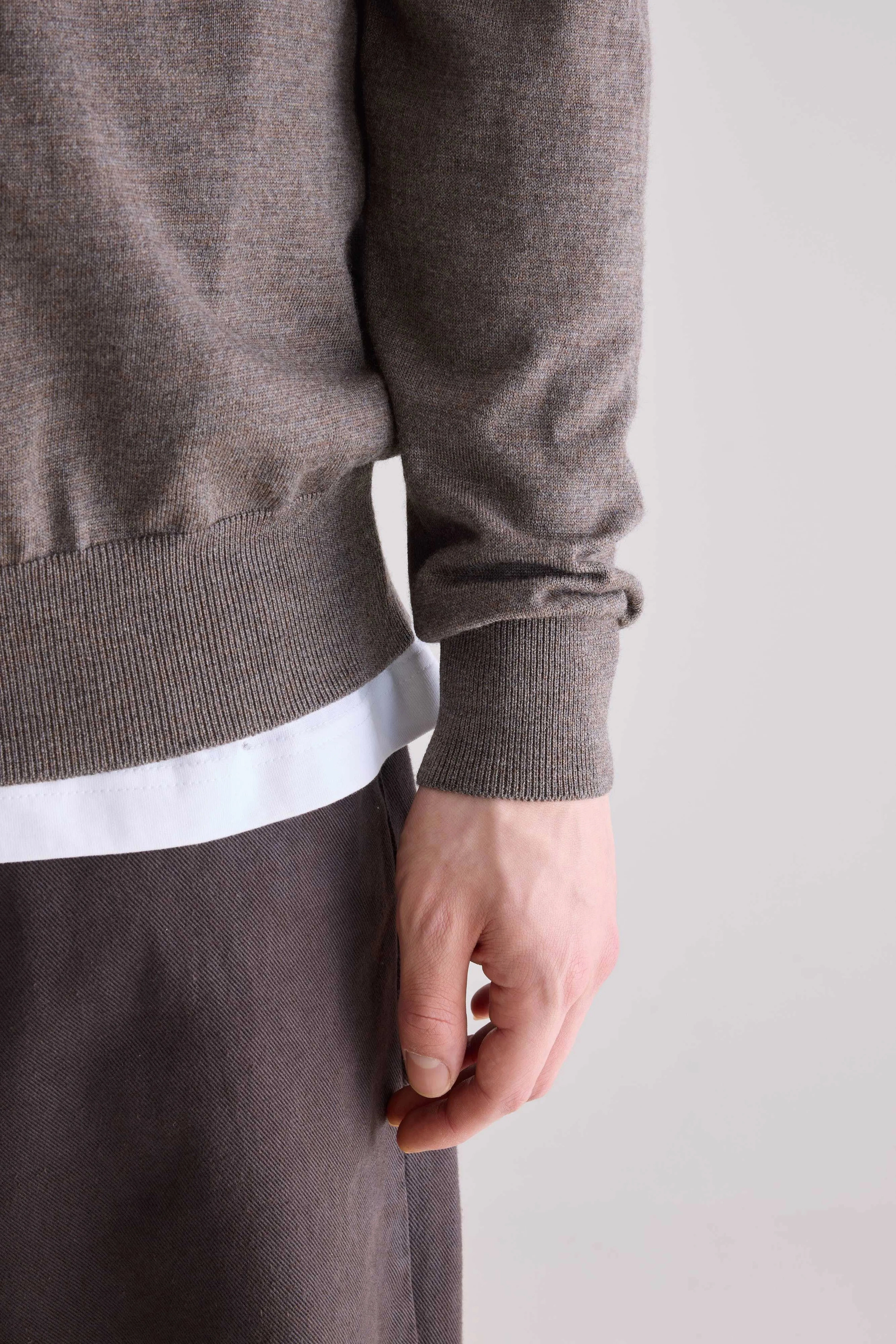 Slub Texture Dilliv crewneck sweater (252 / M / PEEL)