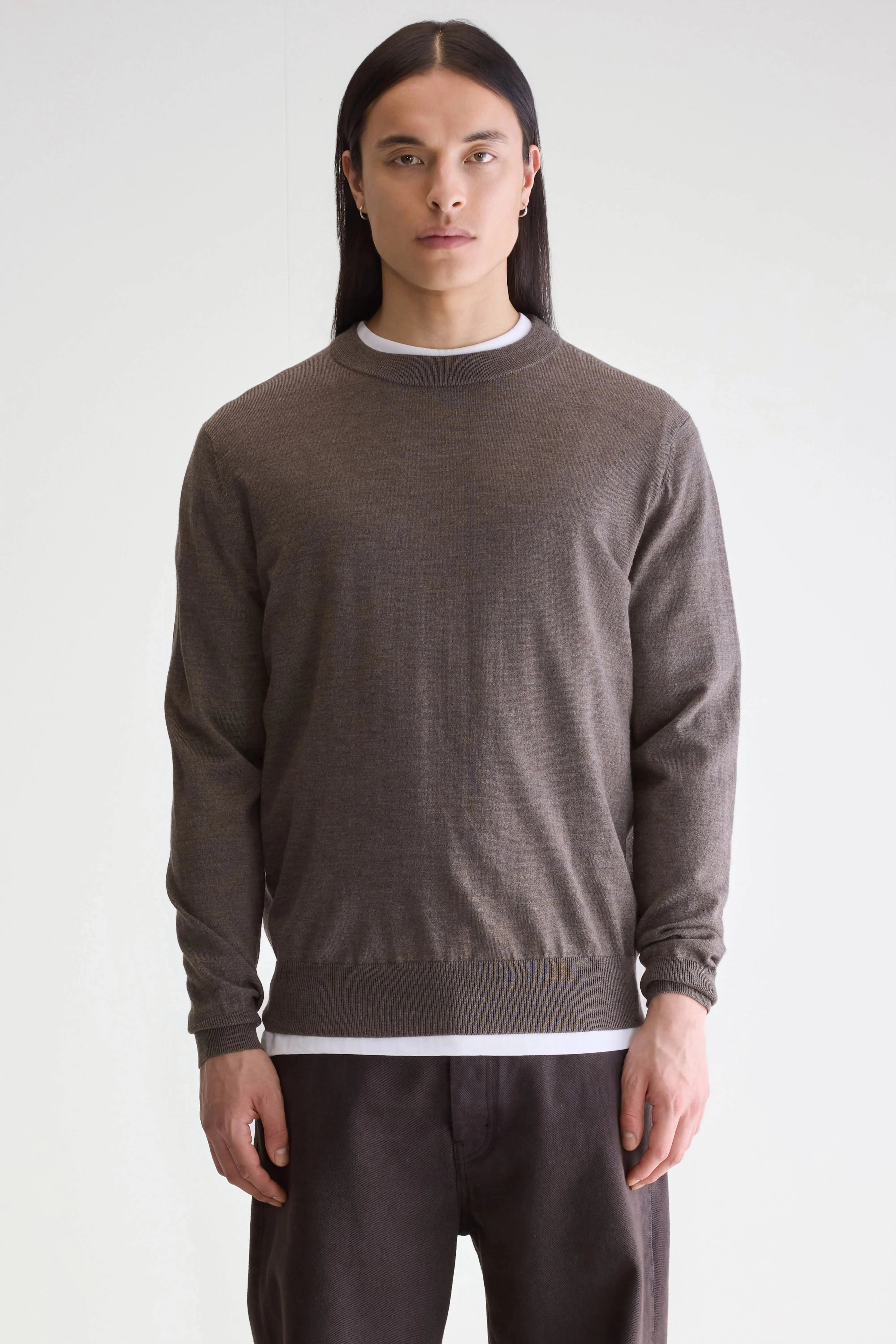 Daily Layers Dilliv crewneck sweater (252 / M / PEEL)