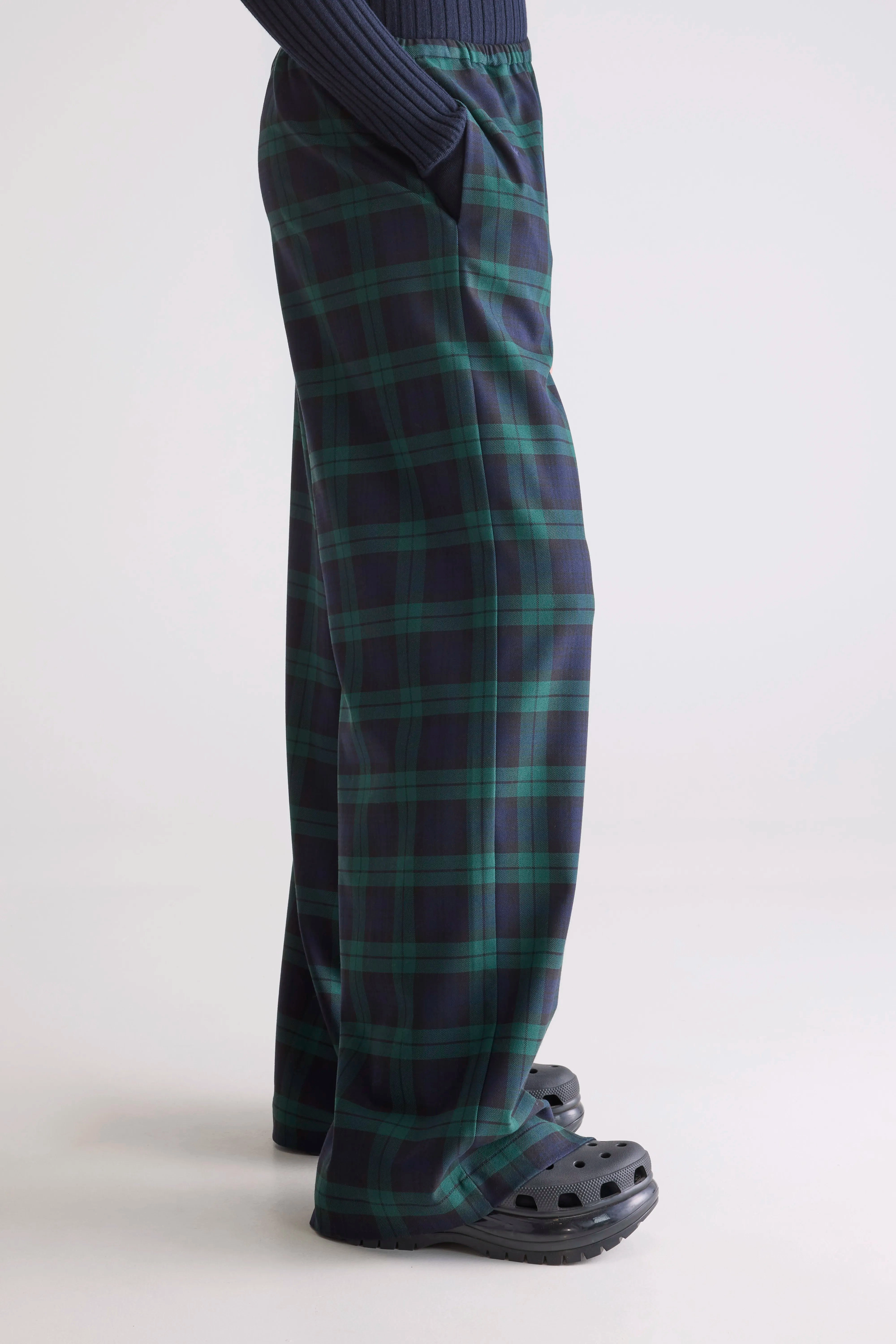 Sleepy relaxed trousers (252 / W / CHECK A) SlimFit No Ride Up Design