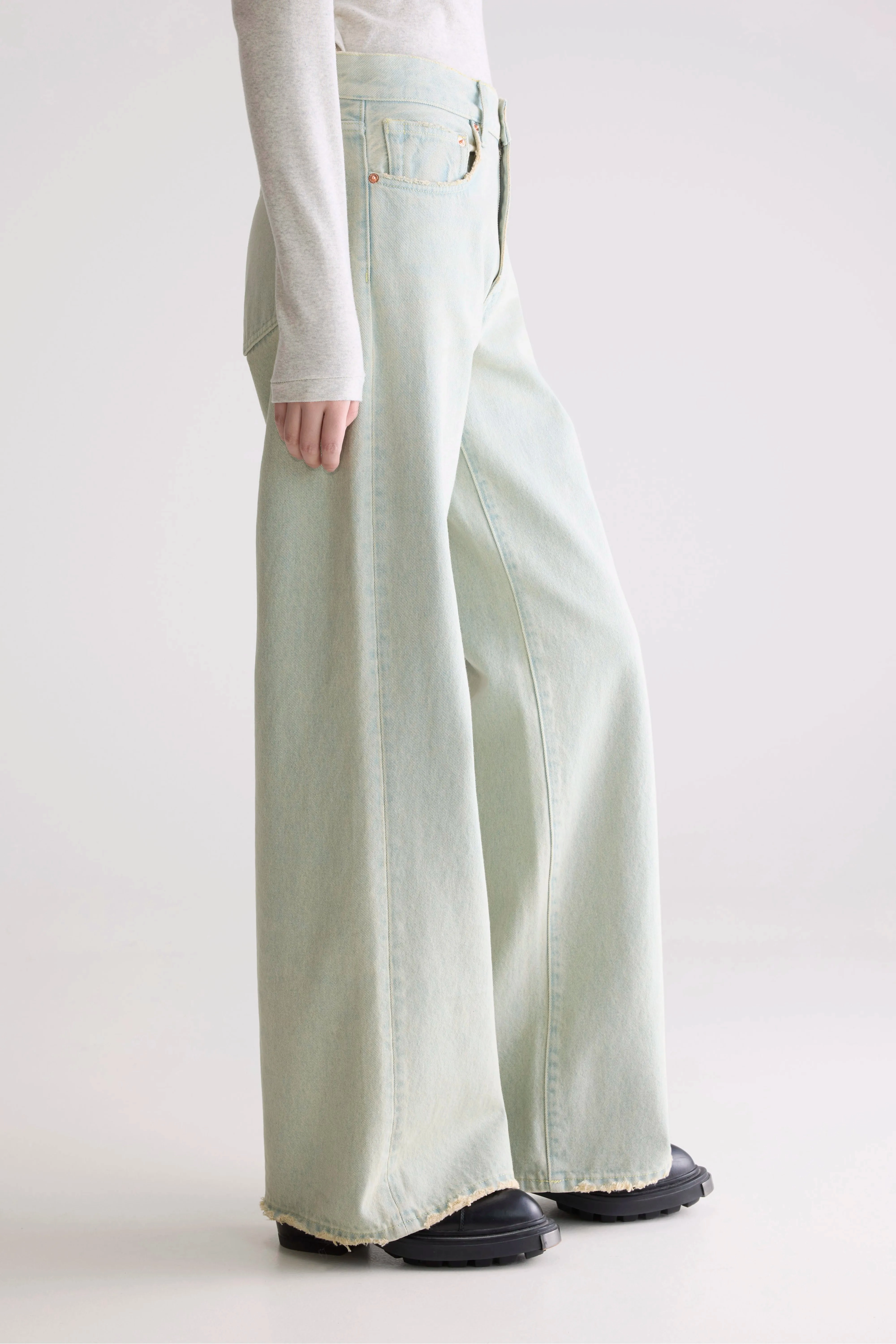 Smooth zipper closure Day Wear Denim N. 97 wide jeans (252 / W / DUSTY BLEACH)