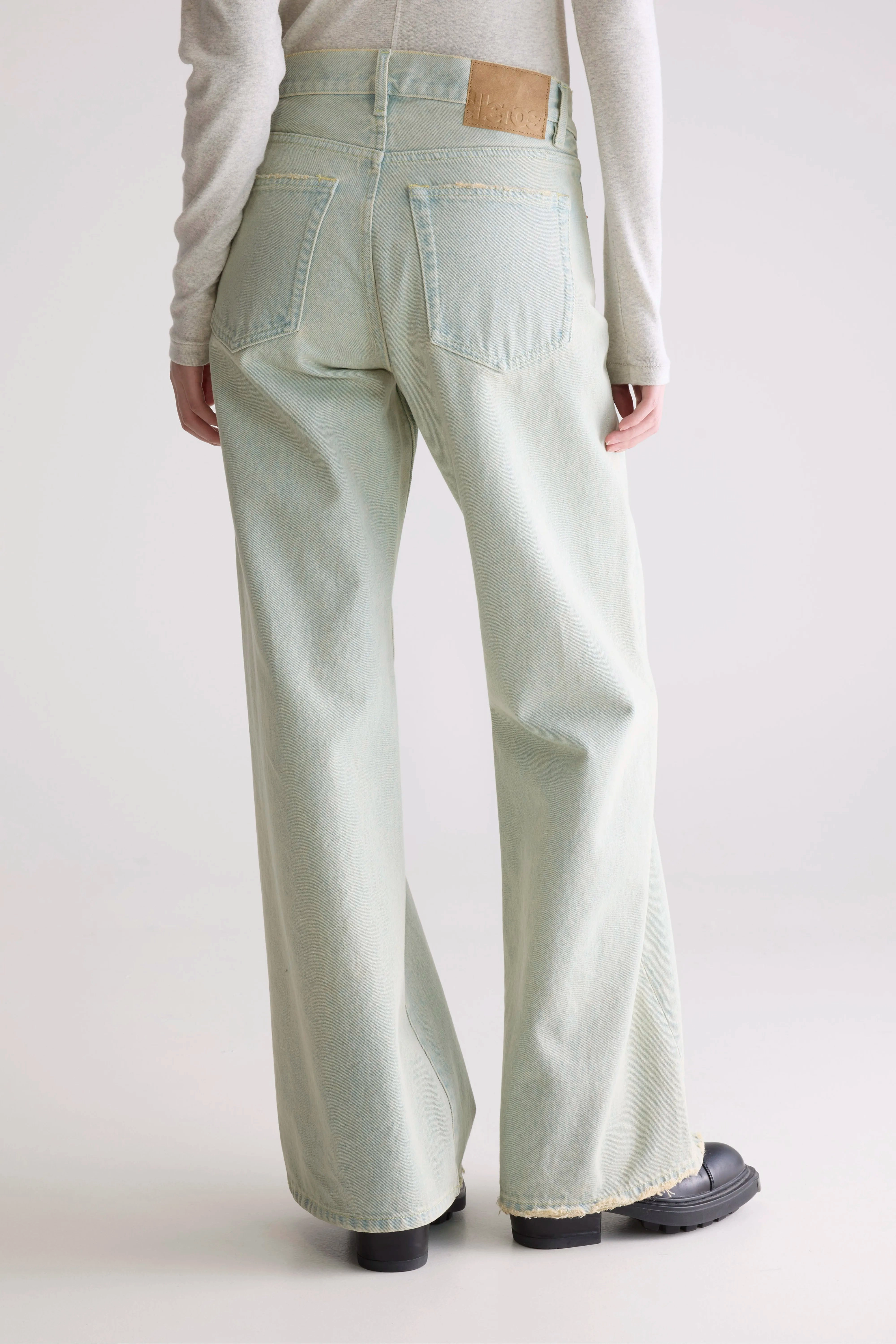 Simple Touch Denim N. 97 wide jeans (252 / W / DUSTY BLEACH)