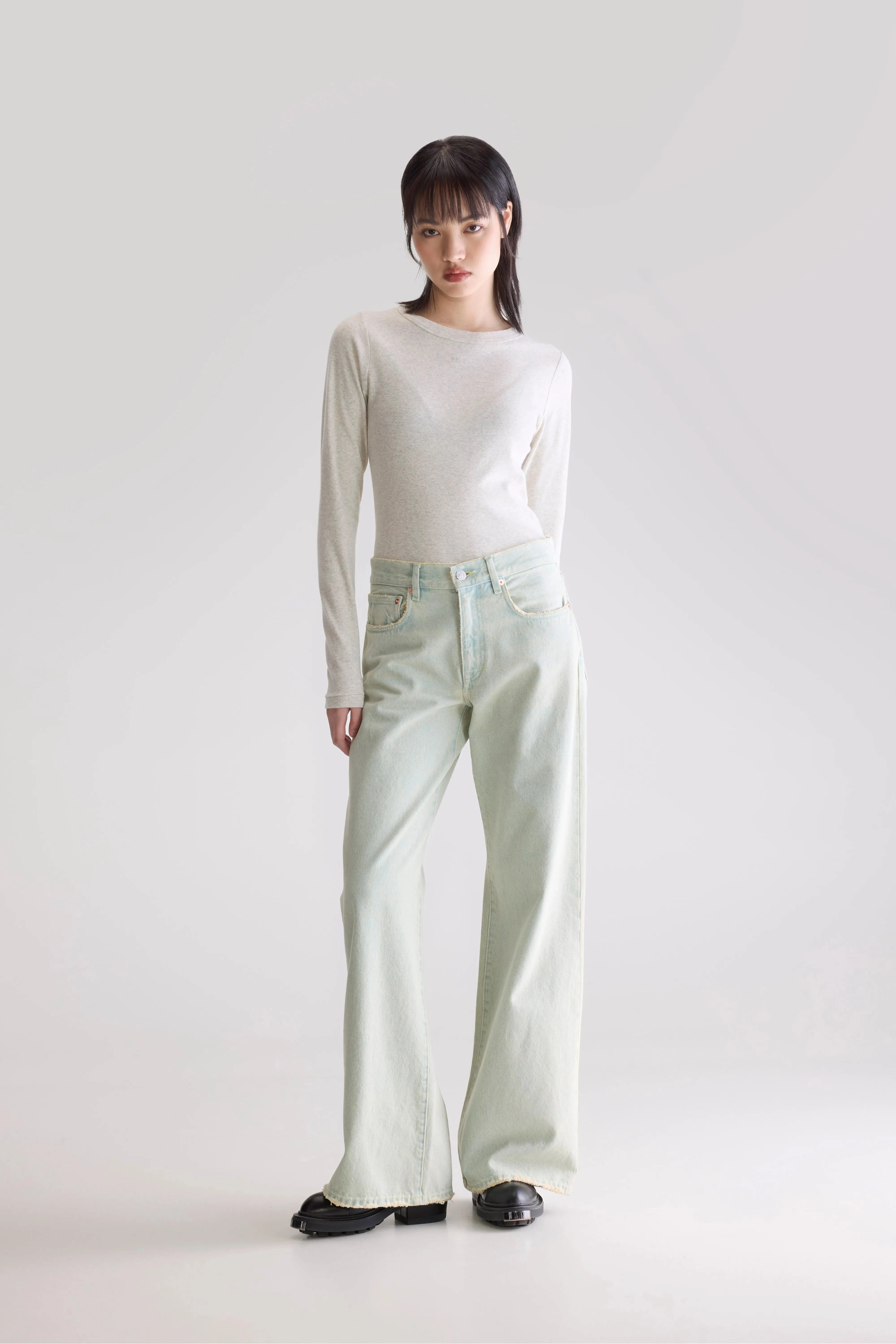 Denim N. 97 wide jeans (252 / W / DUSTY BLEACH) Double Layered Knees