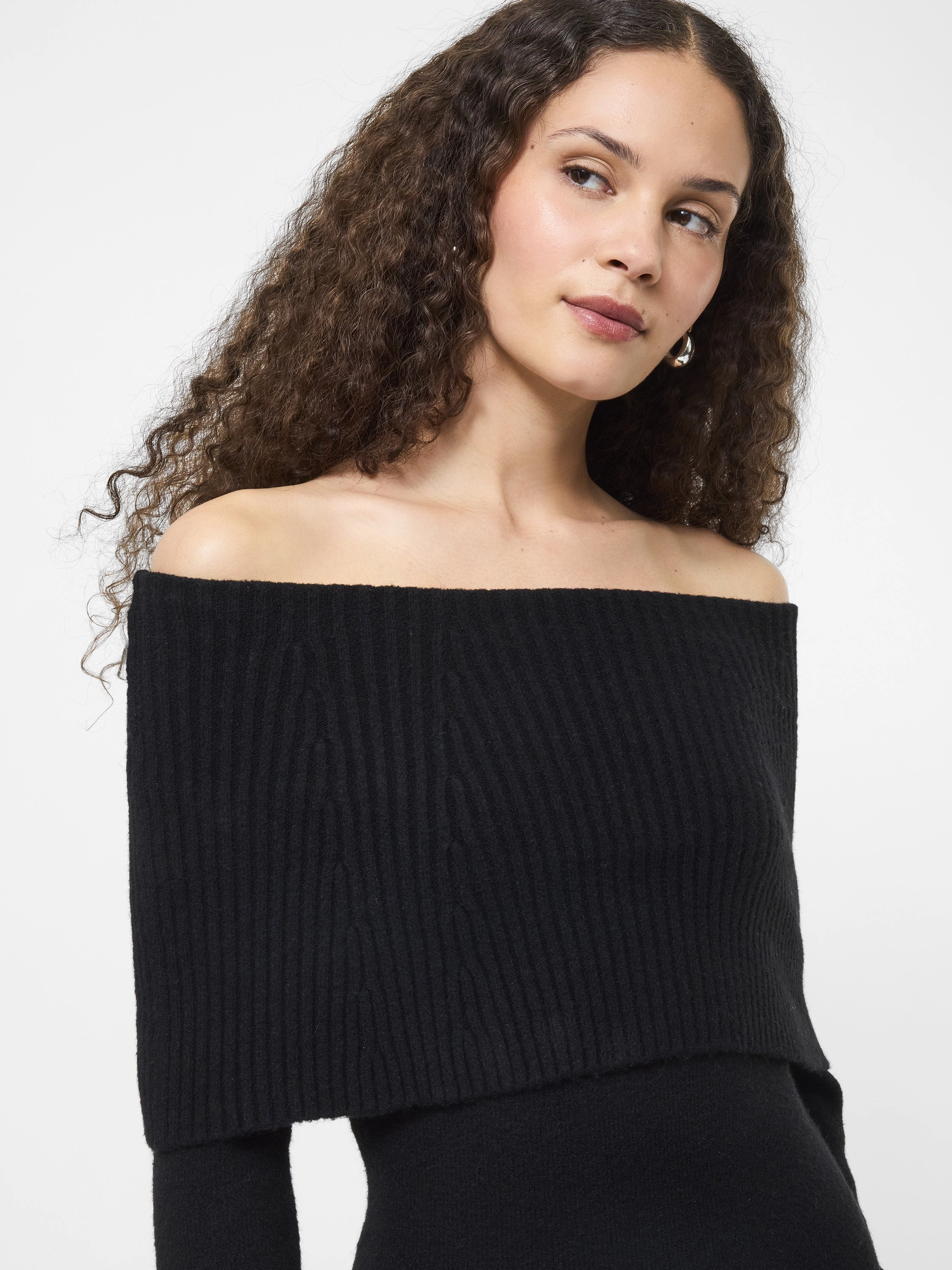 Elegance Glow Emilia Knit Off Shoulder Dress