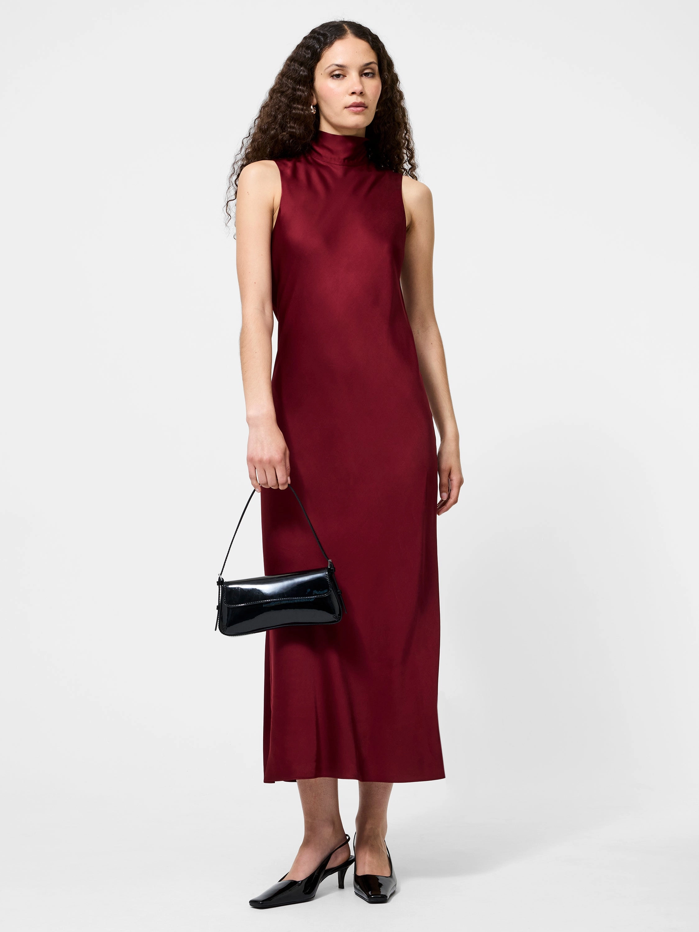 Timeless and Comfortable Ennis Satin Sleeveless Bow Midi Dress