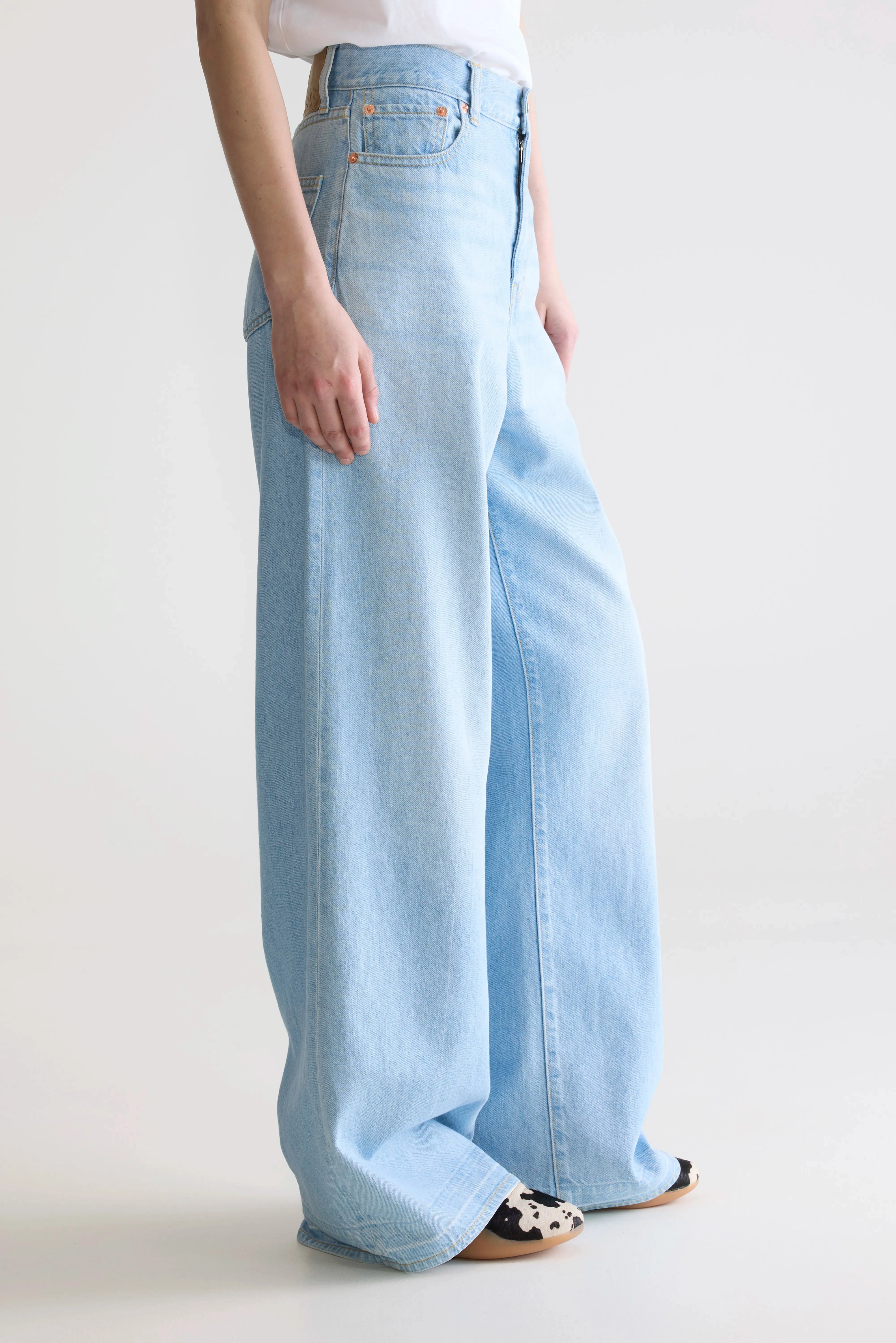 Durable Streetwear Fan Premium Tailored Fit Denim N. 64 wide jeans (252 / W / VINTAGE LT BLUE)