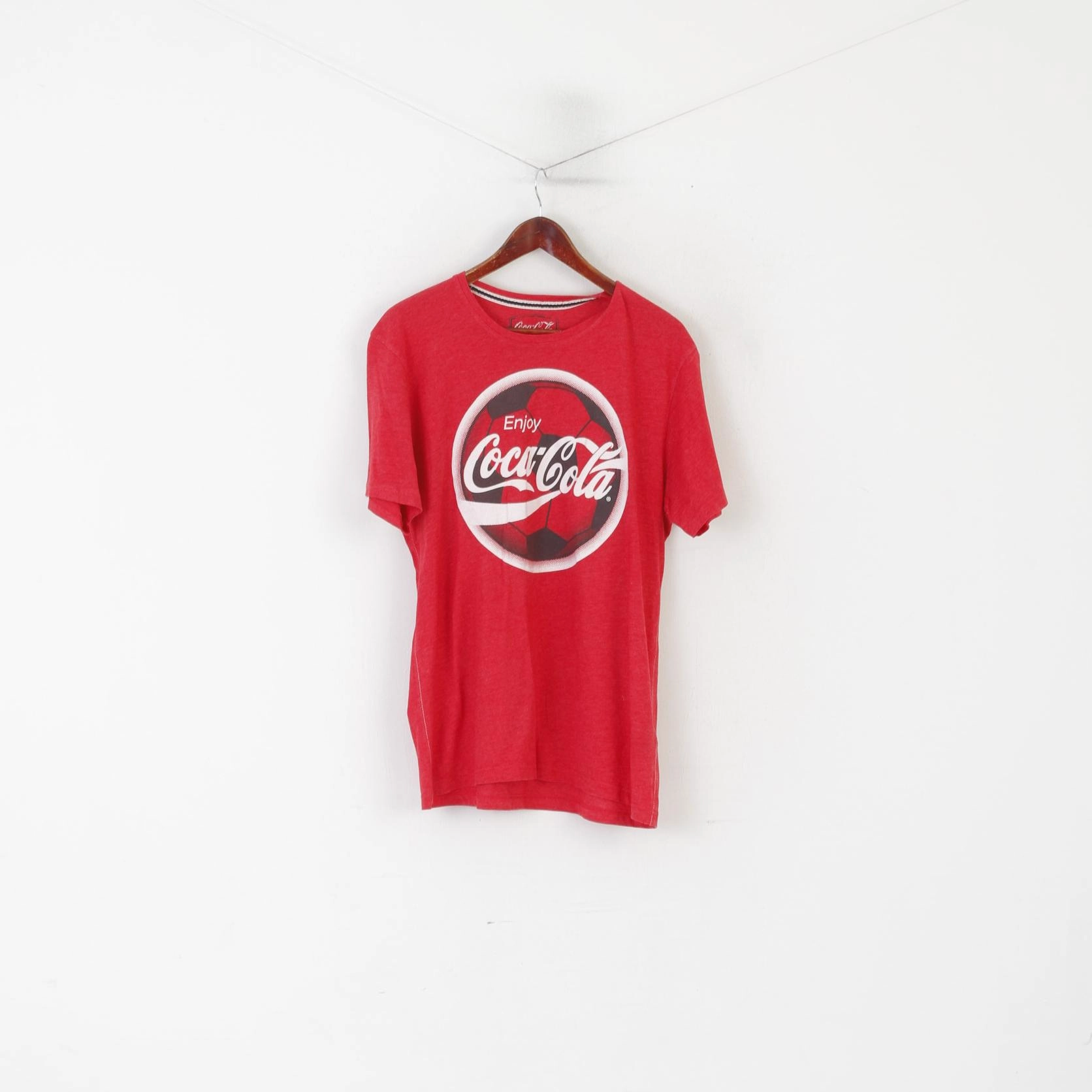 Active Style F&F Men L Shirt Red Cotton Enjoy Coca-Cola Football Crew Neck Casual Top