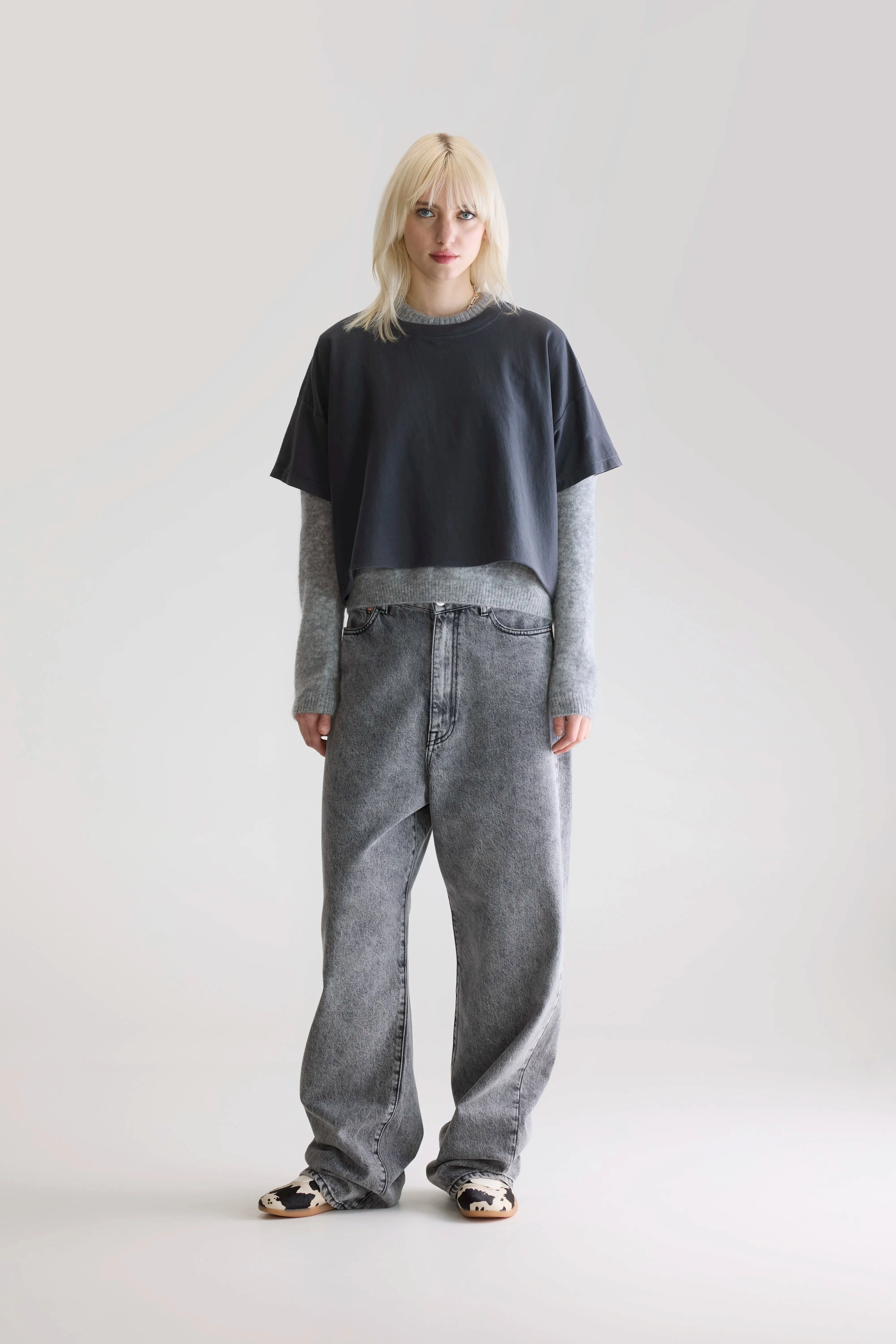 Farpy cropped t-shirt (252 / W / BLACK SAND) Easy Layering Cozy pieces