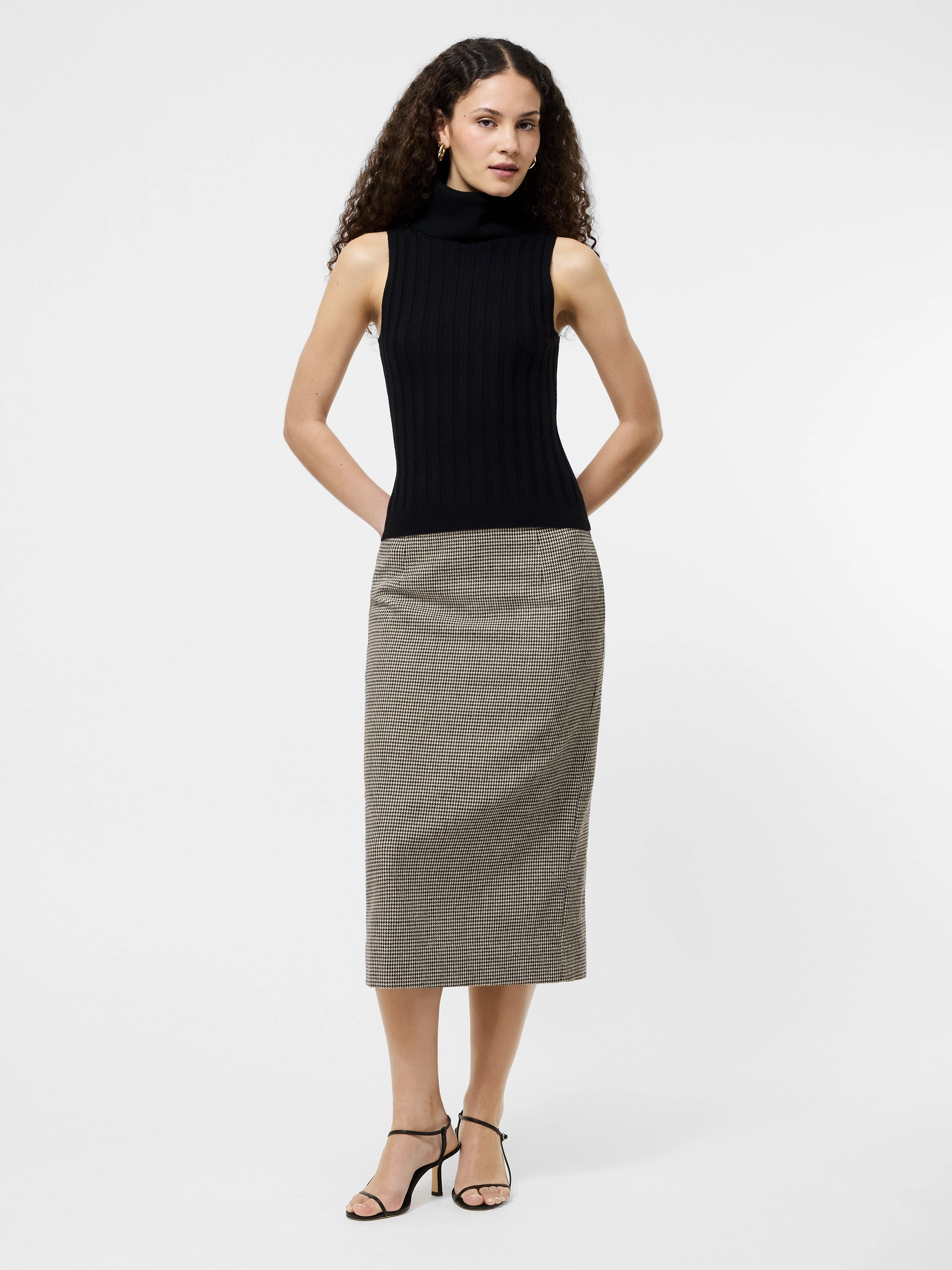 Turtleneck Tank Sweater Minimal Fashion Calm Tones