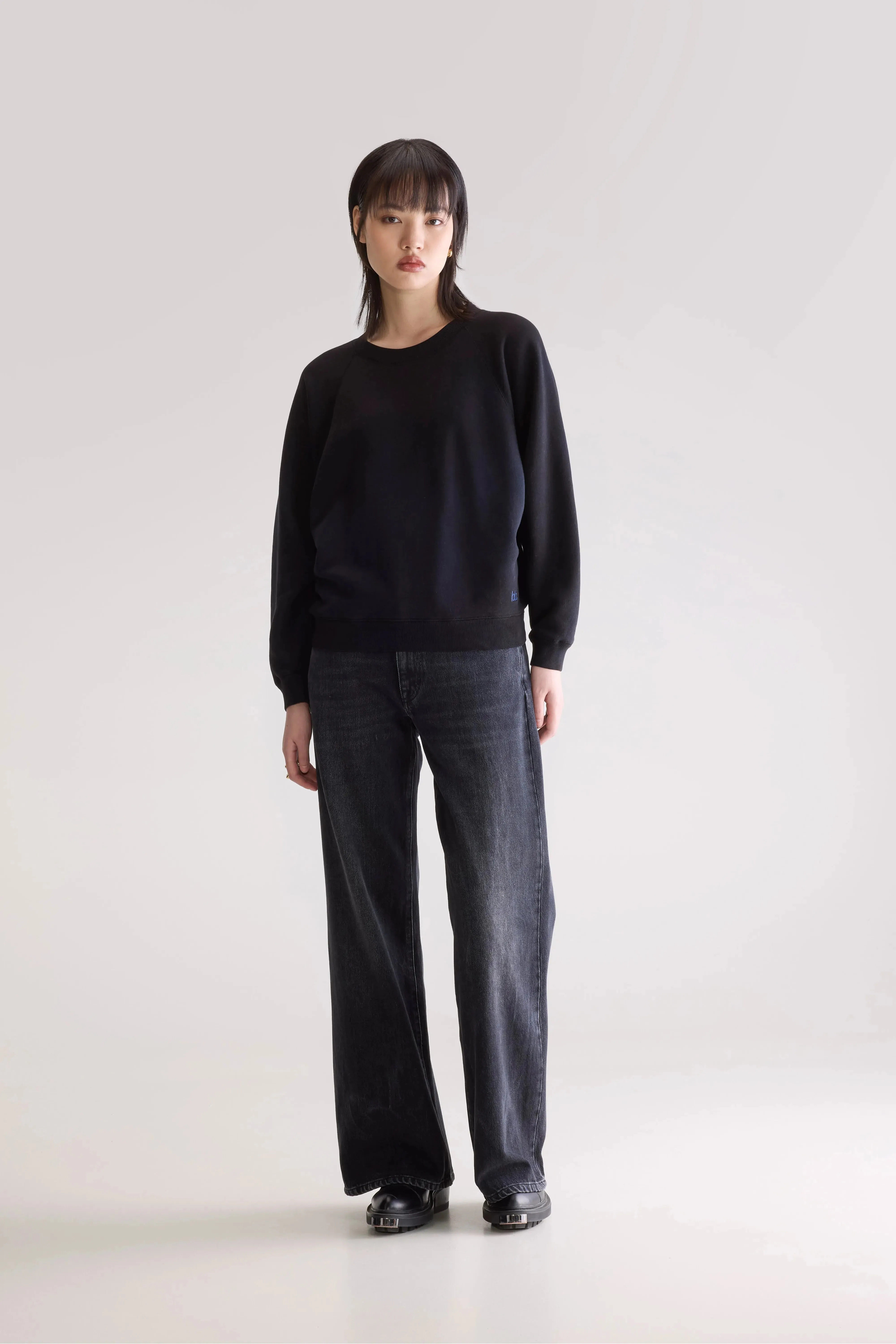 Fella relaxed sweatshirt (252 / W / BLACK BLUE) Artistic Detail