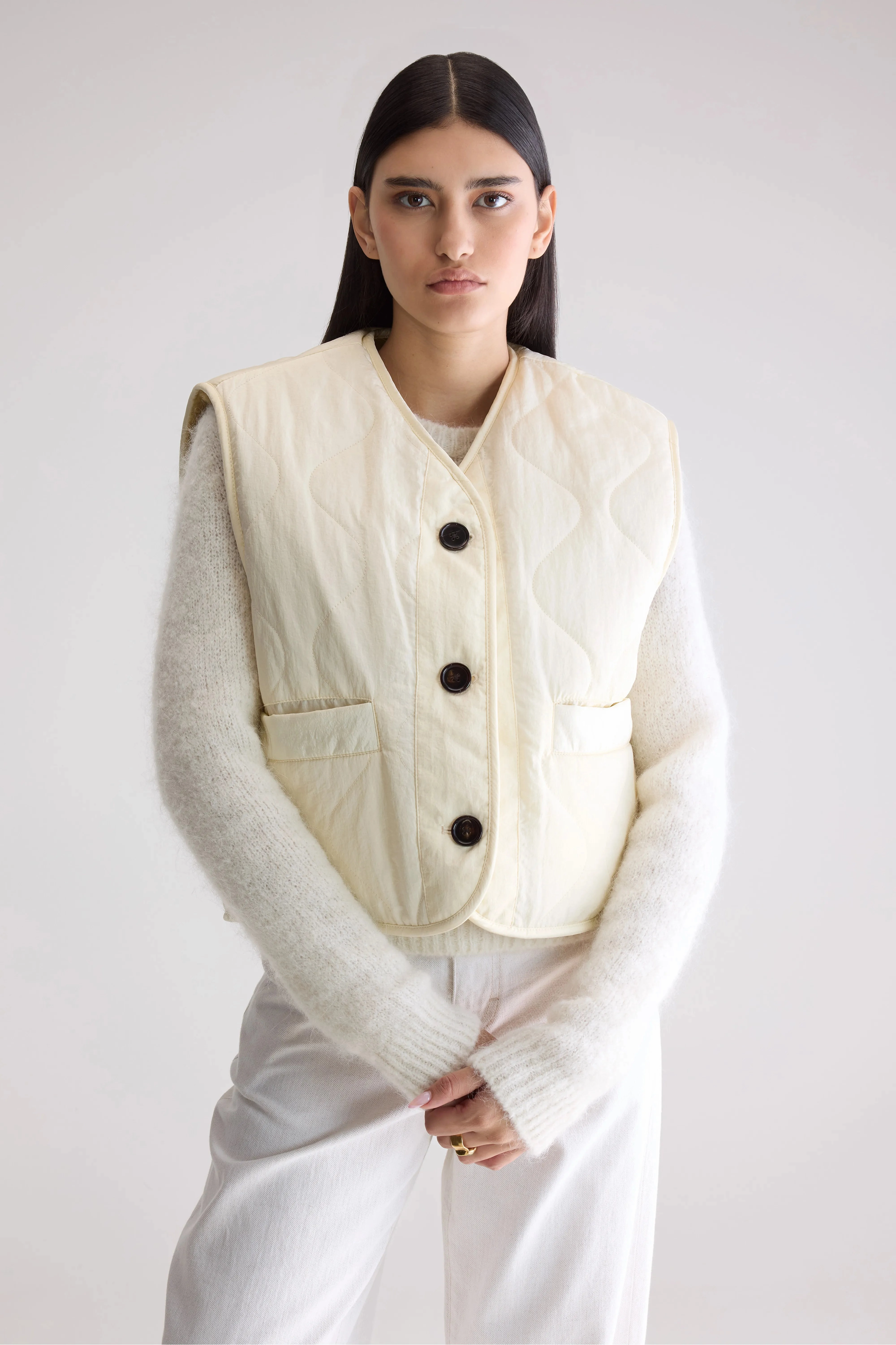 Eloise sleeveless jacket (252 / W / BUTTER) Autumn Ready