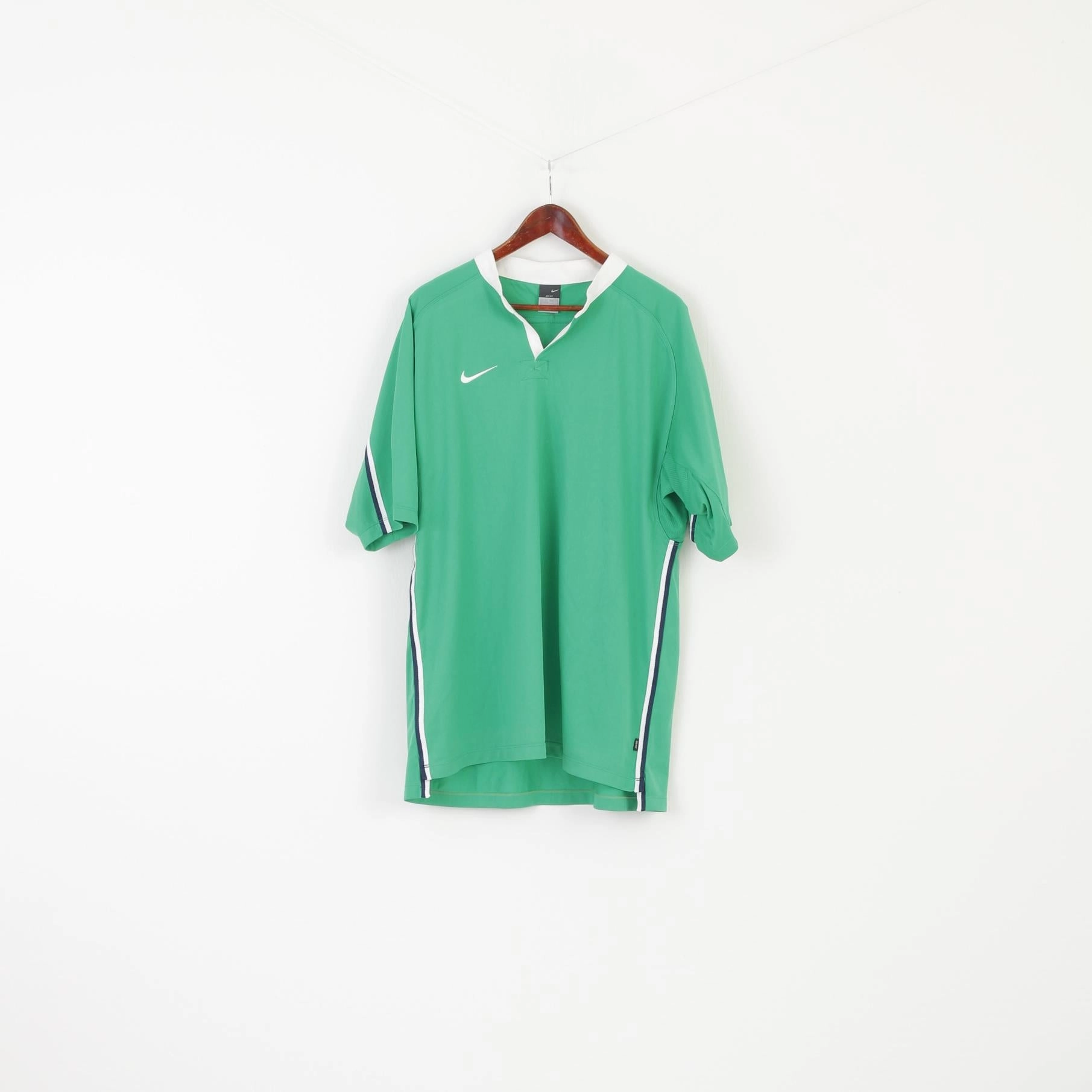 Nike Men XXL Shirt Green Vintage  Dri-Fit Sportswear Football Jersey Top Quick Release Hem easy to pair