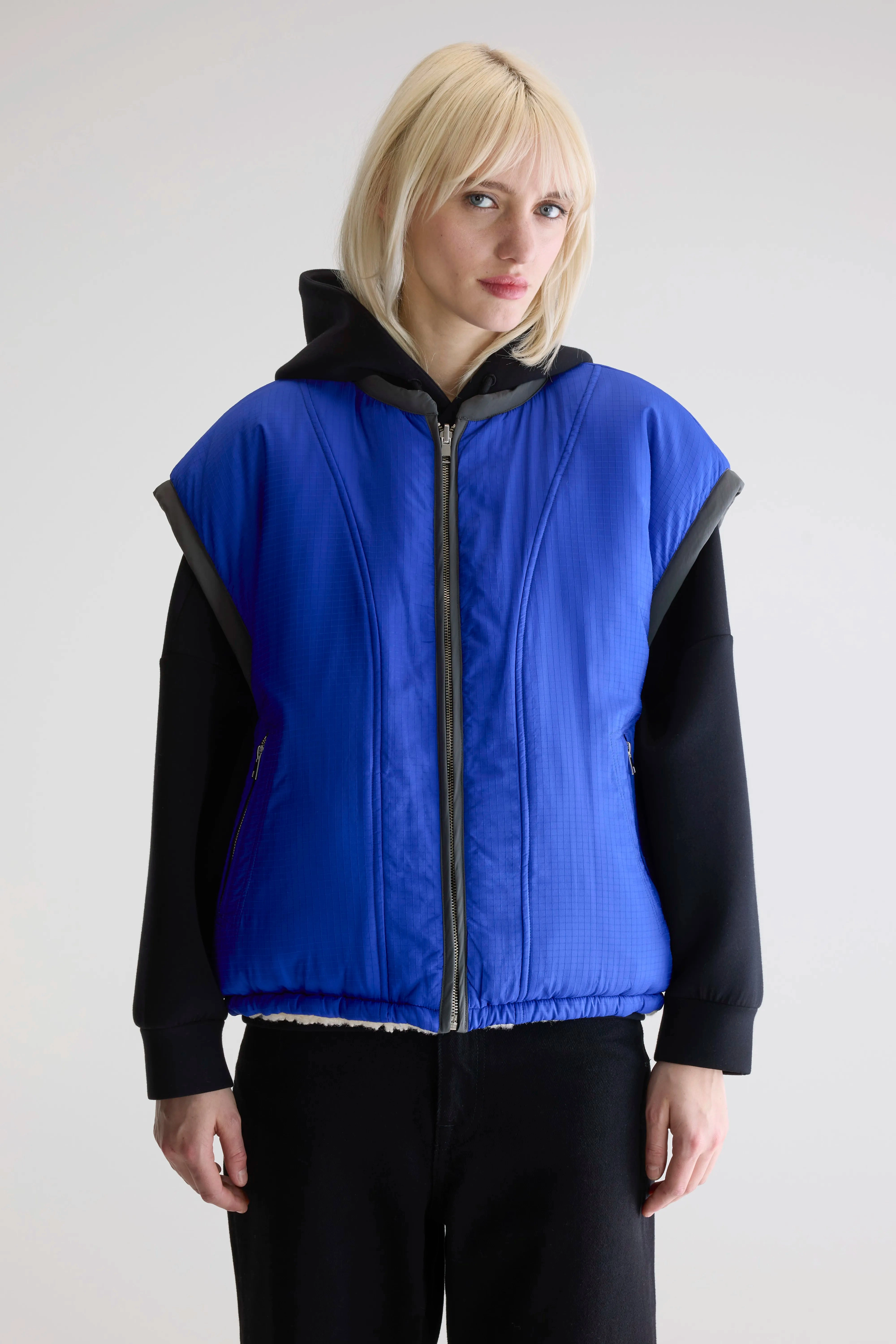 Jano sleeveless jacket (252 / W / CREAM) Reflective Zippers Eco Friendly Dye Process