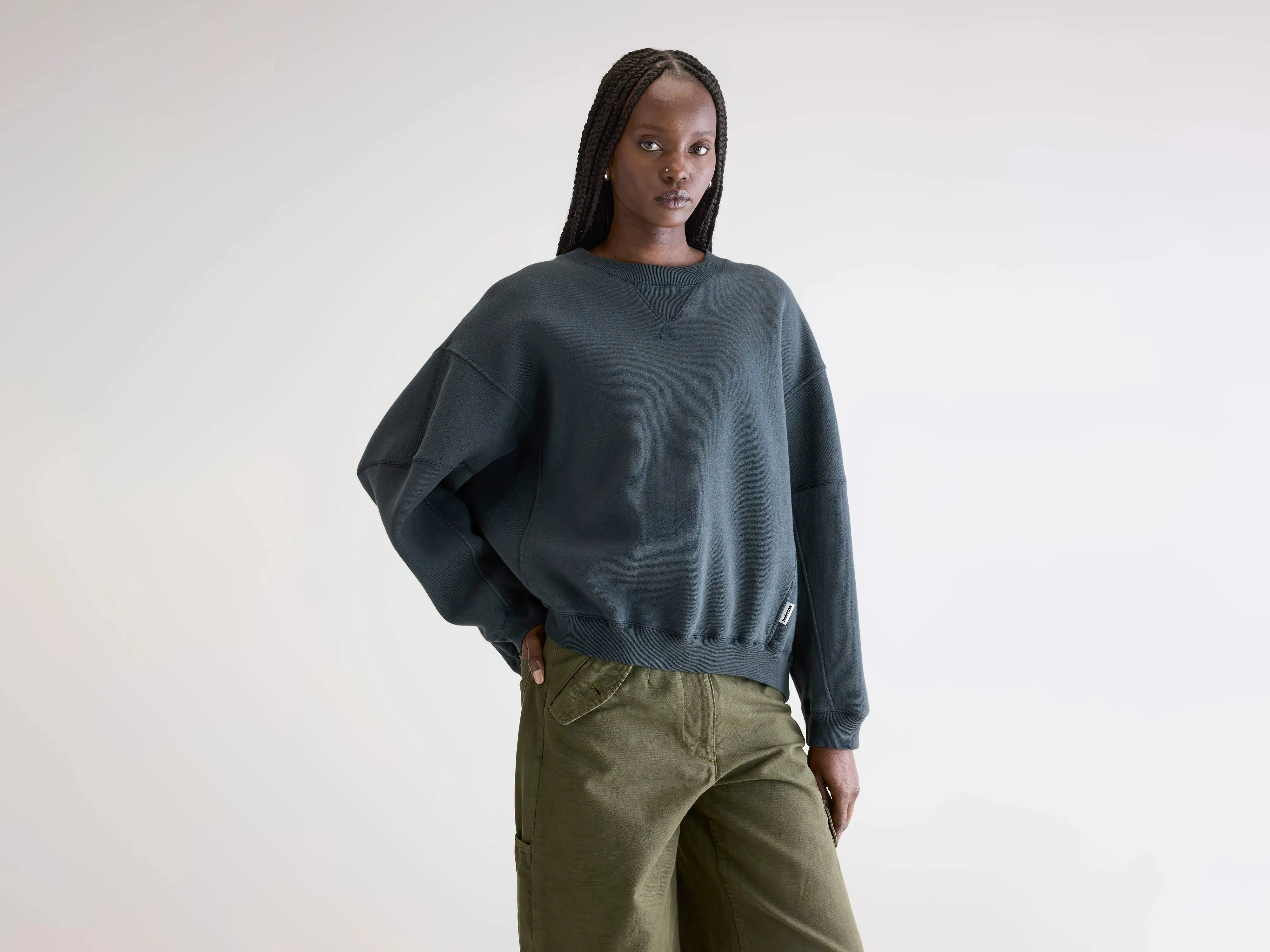 Quick Style Goat like Flips crewneck sweatshirt (252 / W / PIRATE)