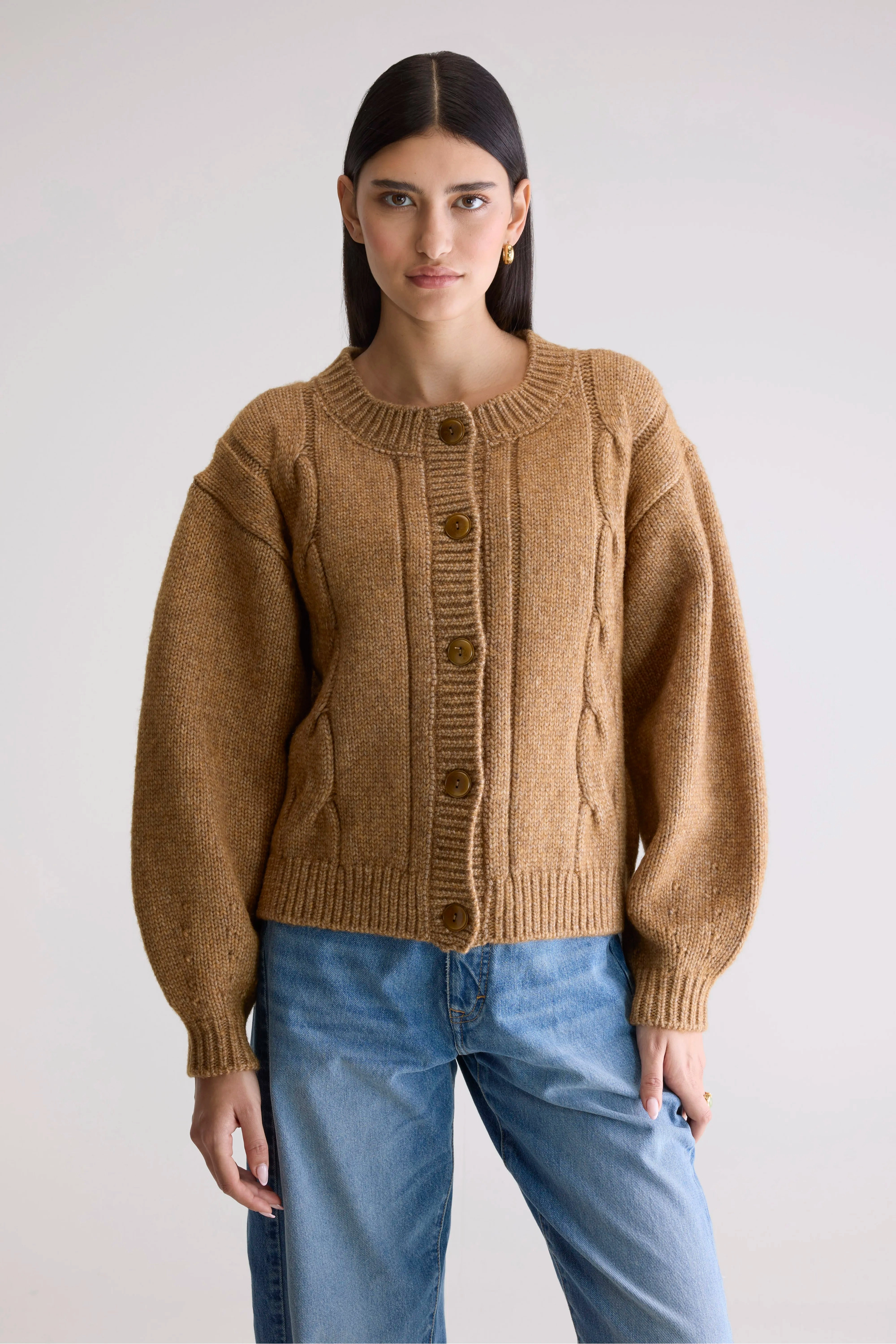 Garment Dye Process Neutral Tones Dico chunky cardigan (252 / W / BISCUIT)