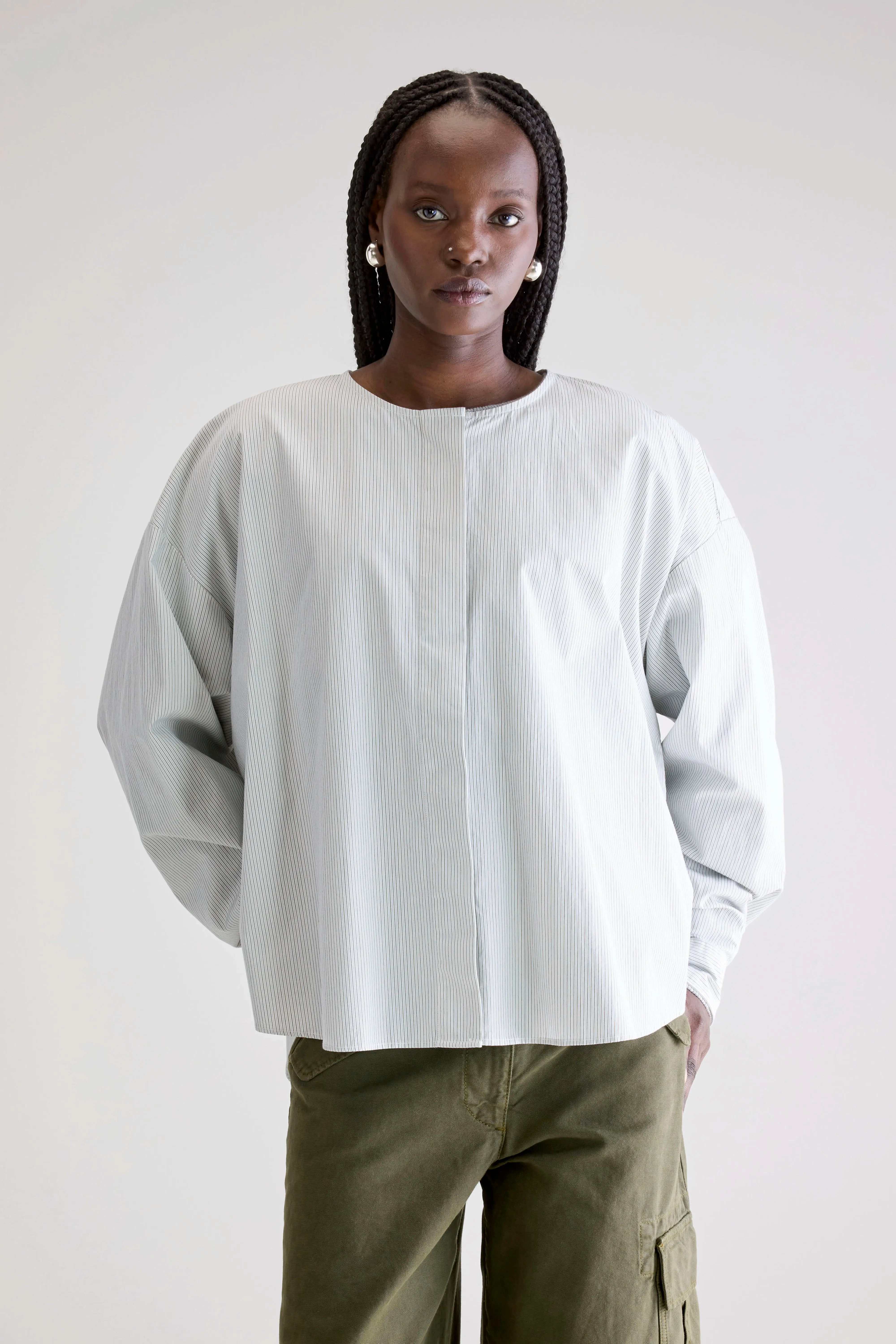 Galatea striped shirt (252 / W / STRIPE U) Layered Style Bold Graphics