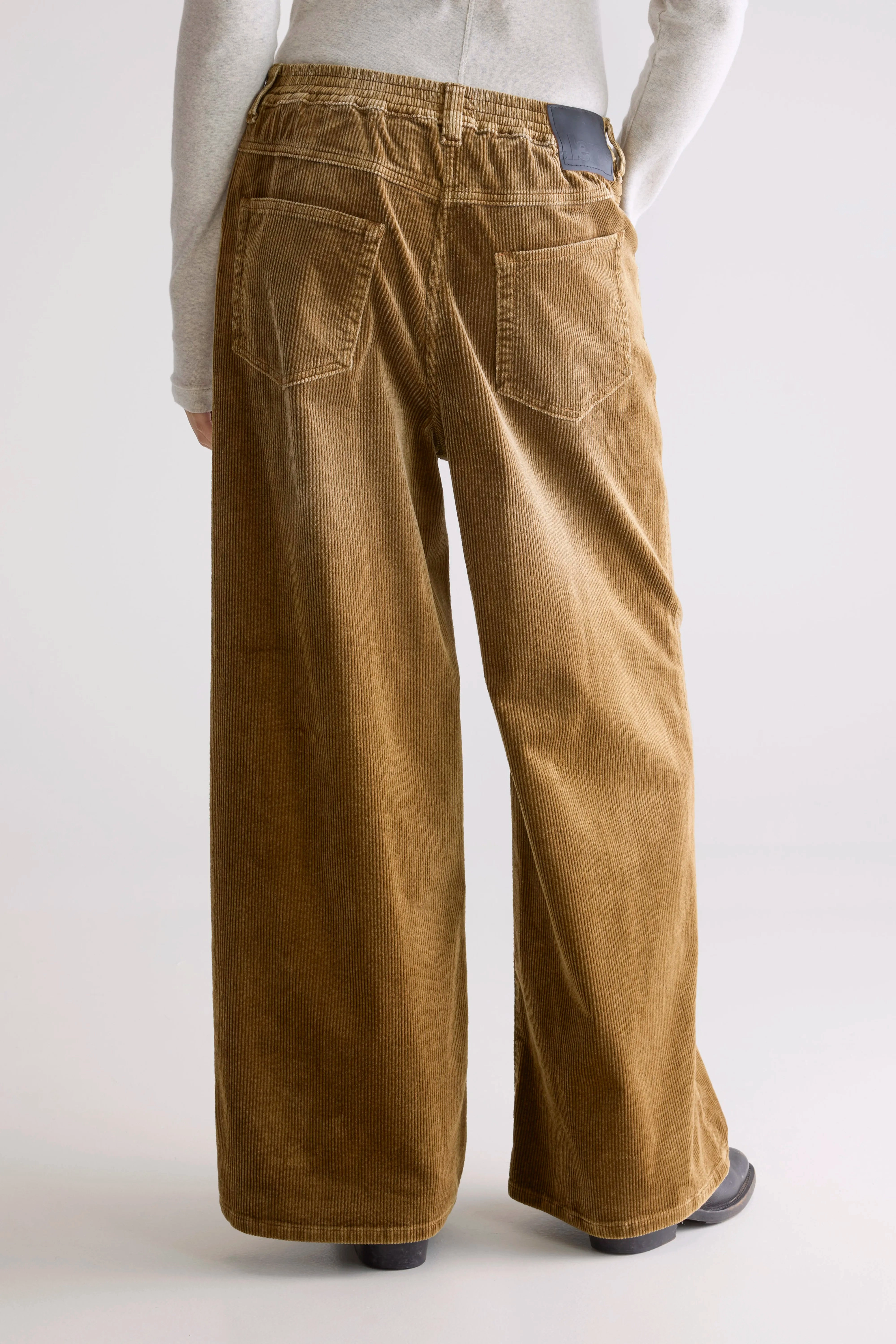 Sport Performance Comfy Vibes Galina wide trousers (252 / W / SOIL)