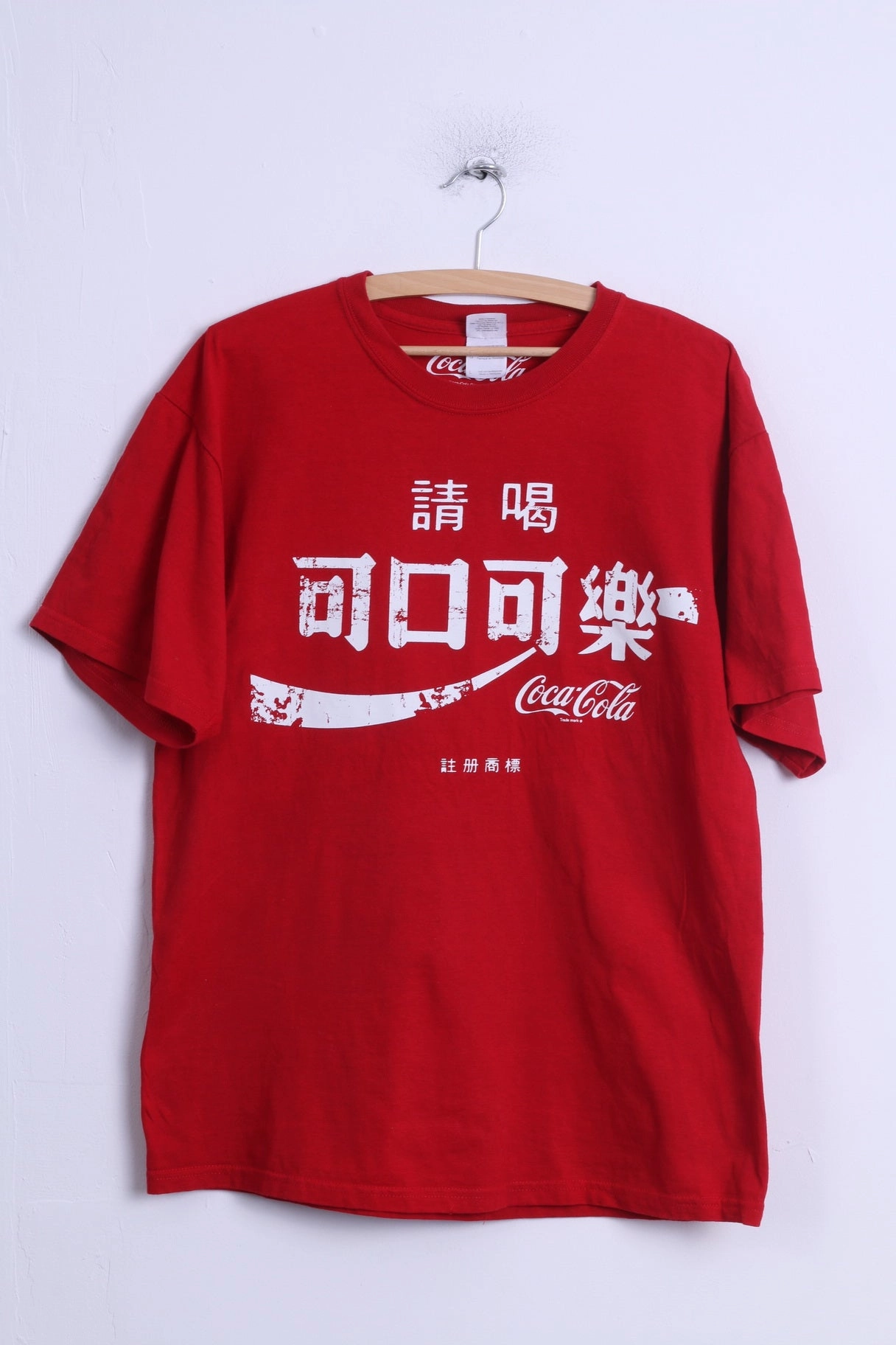 Gildan Mens L T- Shirt Red Cotton Crew Neck Coca Cola Graphic Coke Quick-Dry Fabric