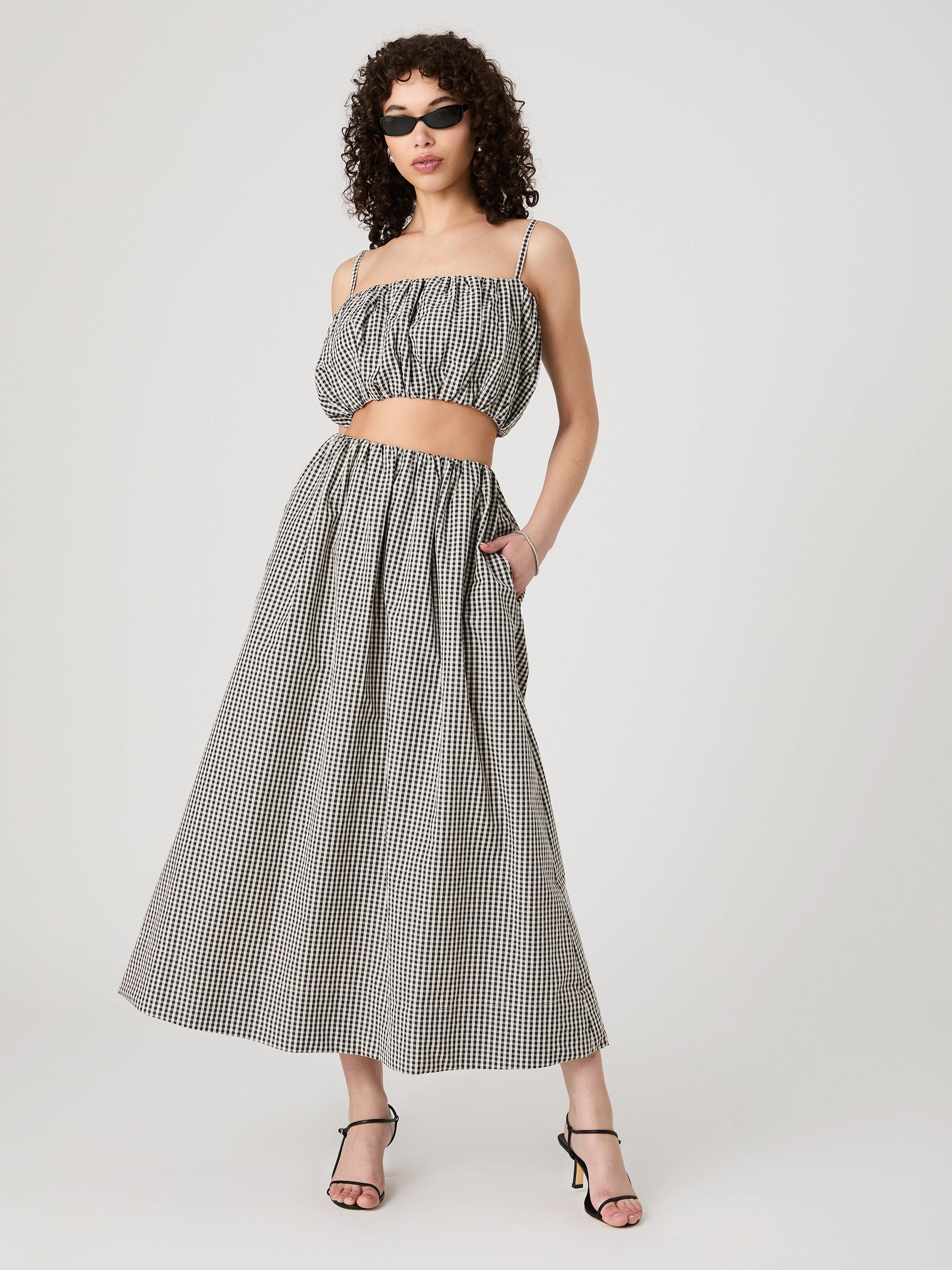 Smooth Fit Motion Ready Gingham Ruched Waist Midi Skirt
