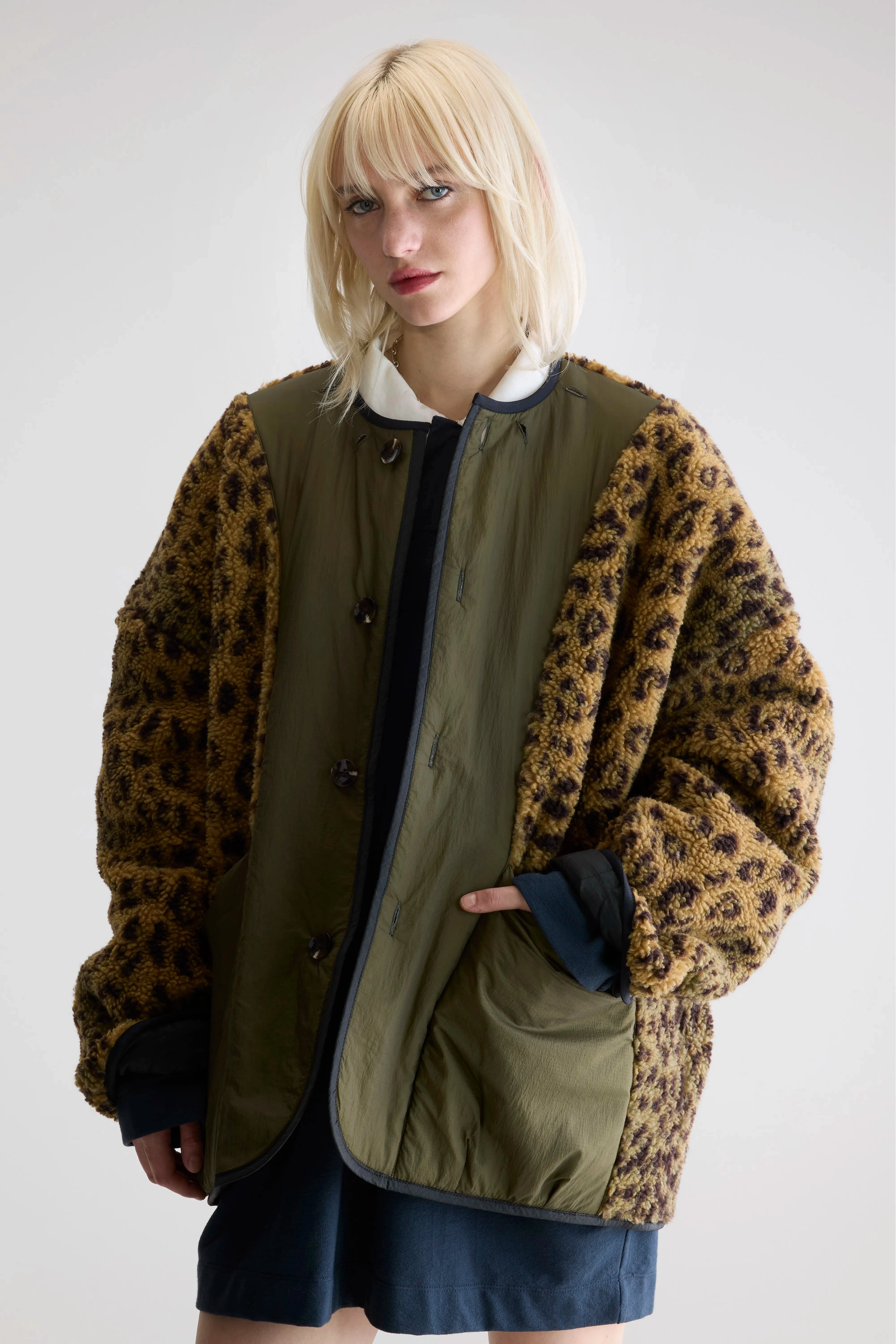 Headphone Hole Detachable Lining Hampton teddy jacket (252 / W / BLACK SAND)