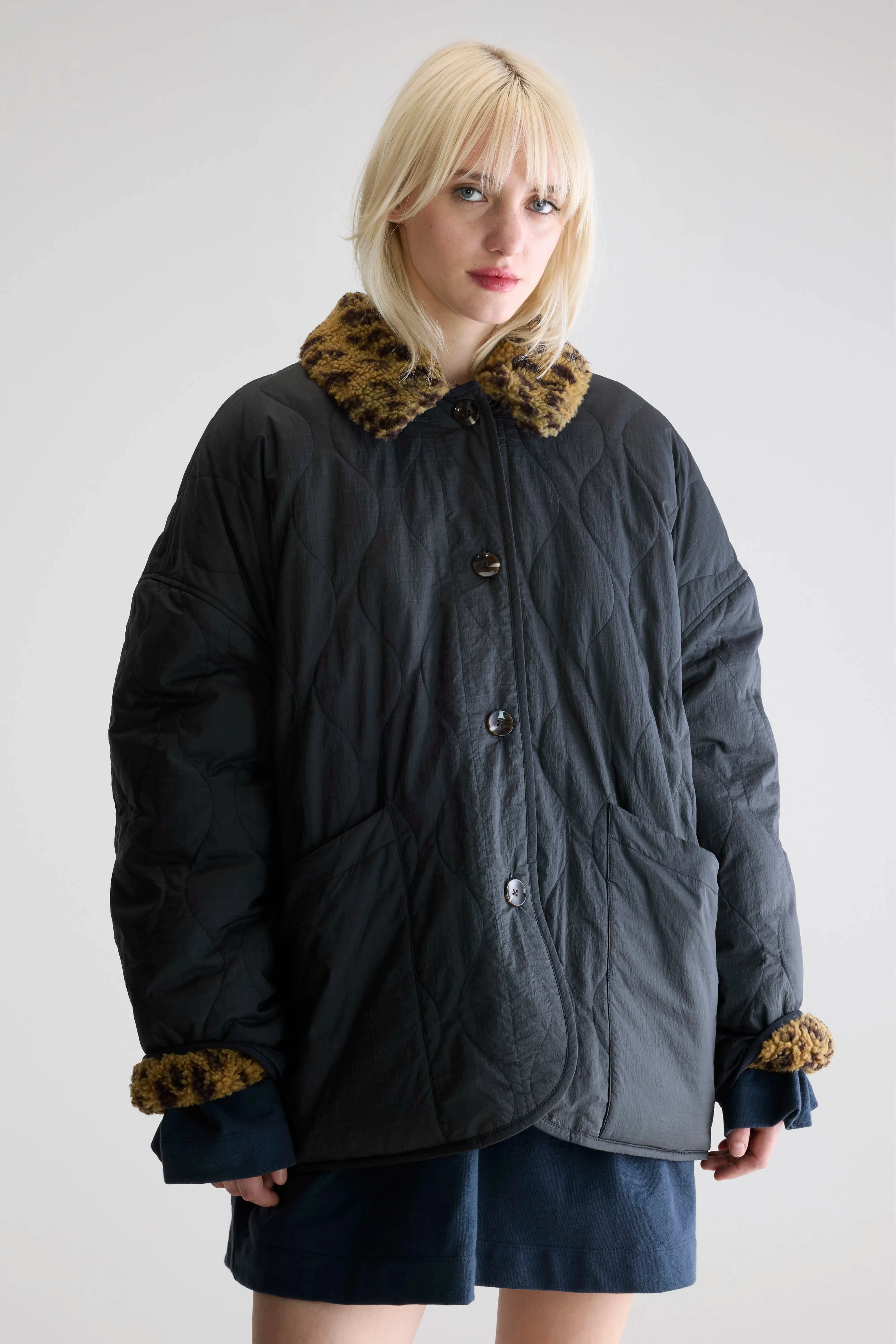 HybridLayerCompatibility Hampton teddy jacket (252 / W / BLACK SAND)